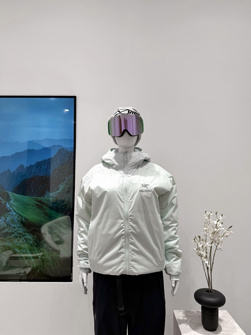 Arc'teryx Atom Hoody 1.0 - Image 9