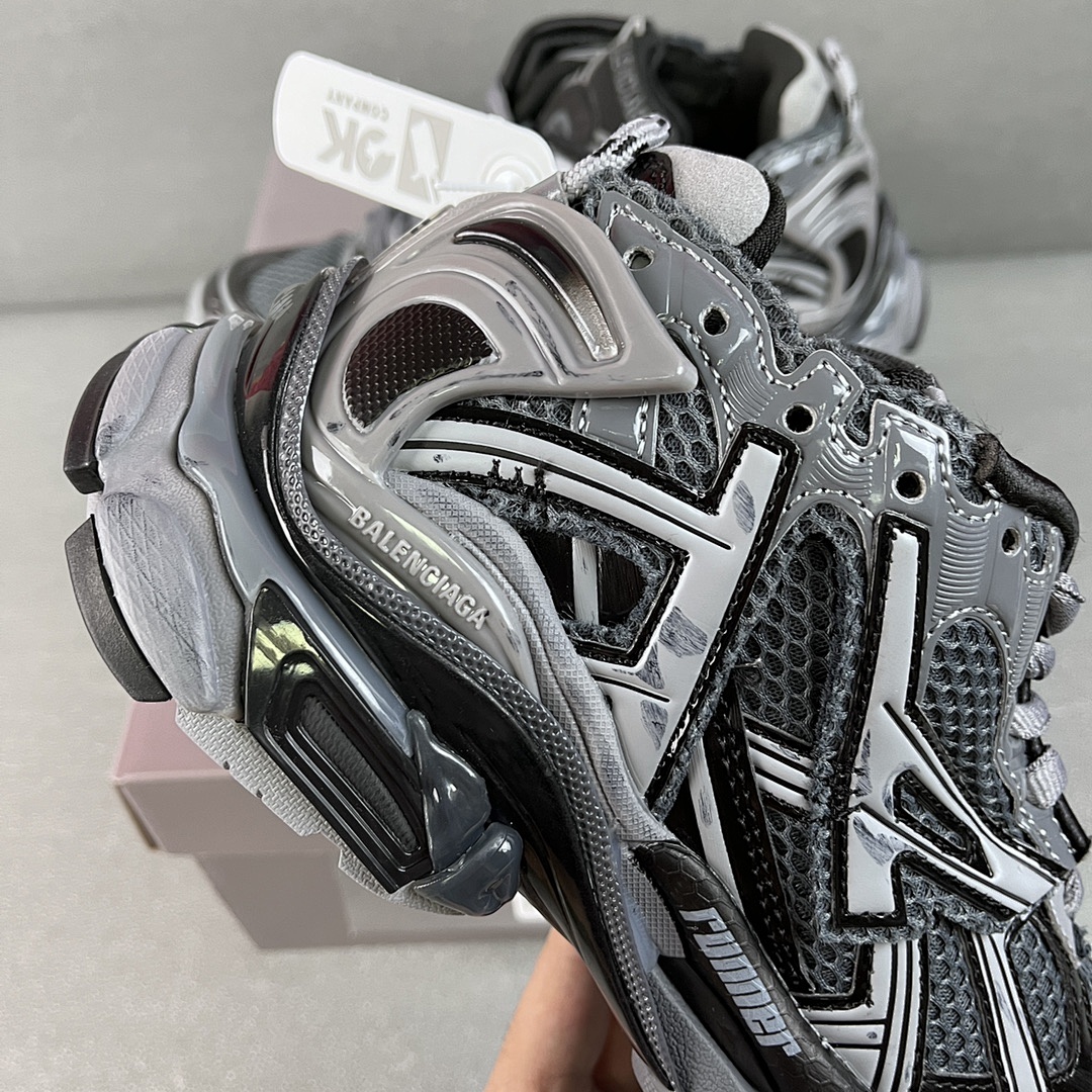 Balenciaga Runner - Image 70