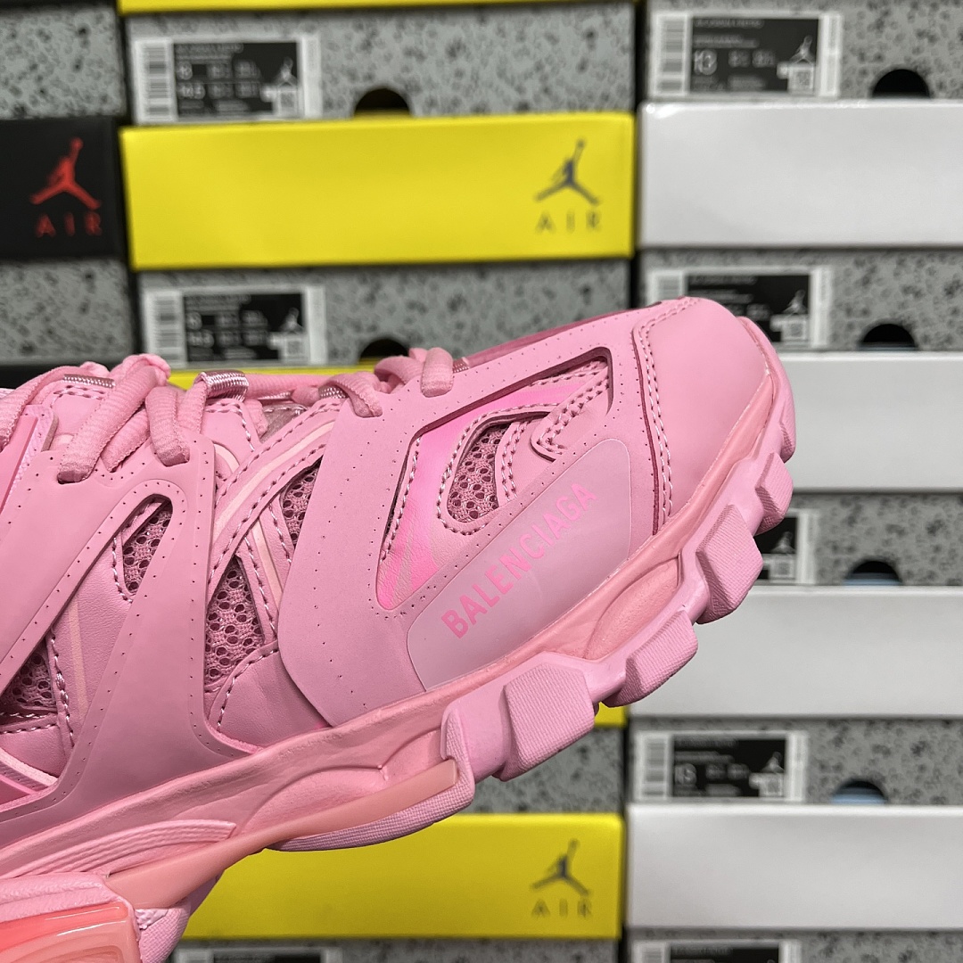 Balenciaga BLCG Track 3.0 - Image 3