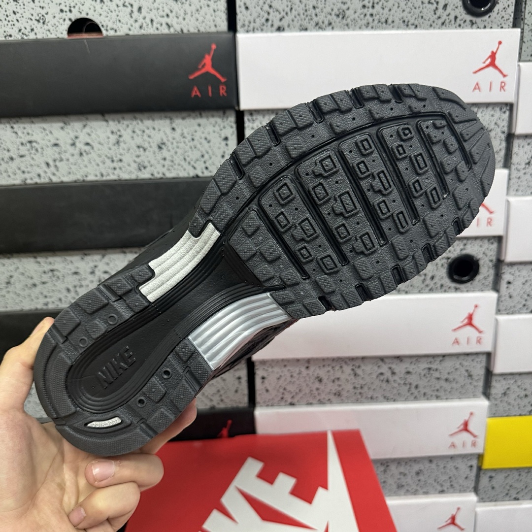 Nike P-6000 Suede Anthracite (Metallic Silver) - Image 2