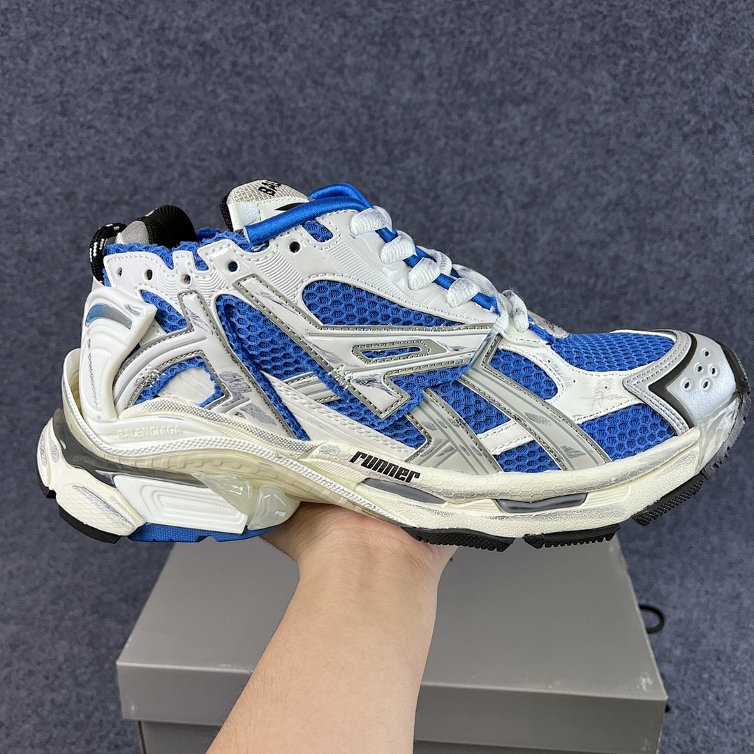 Balenciaga Runner - Image 103