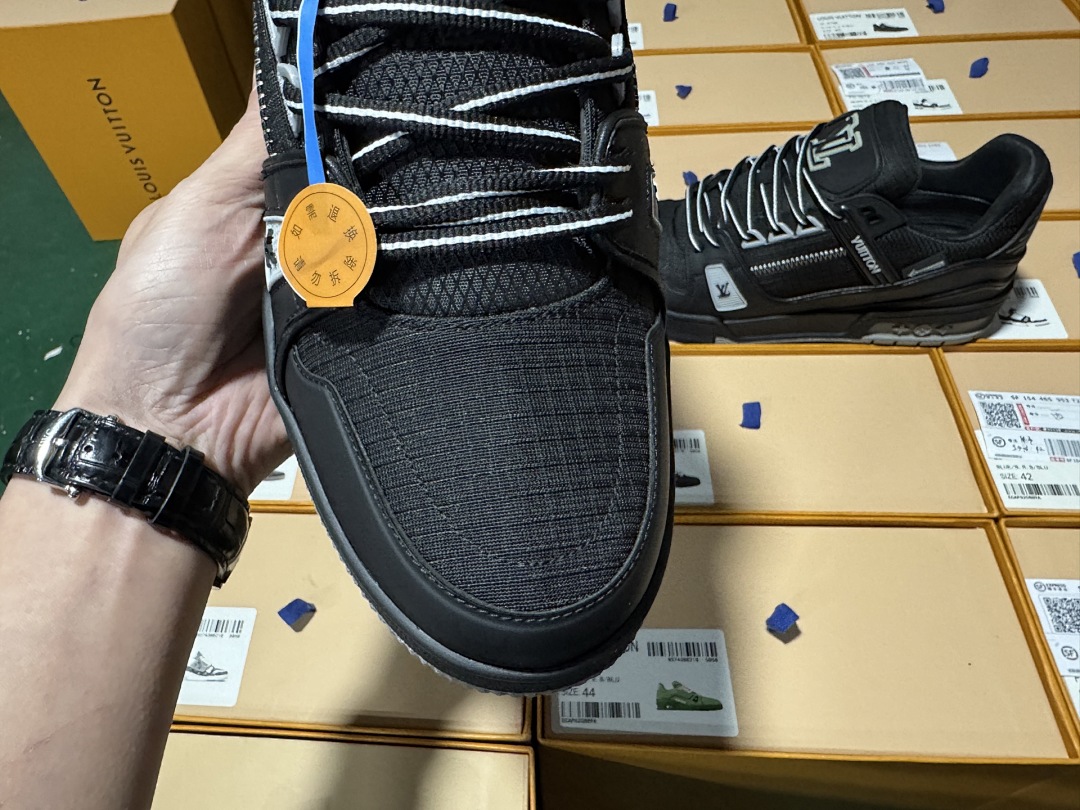 Louis Vuitton LV Trainer - Image 4
