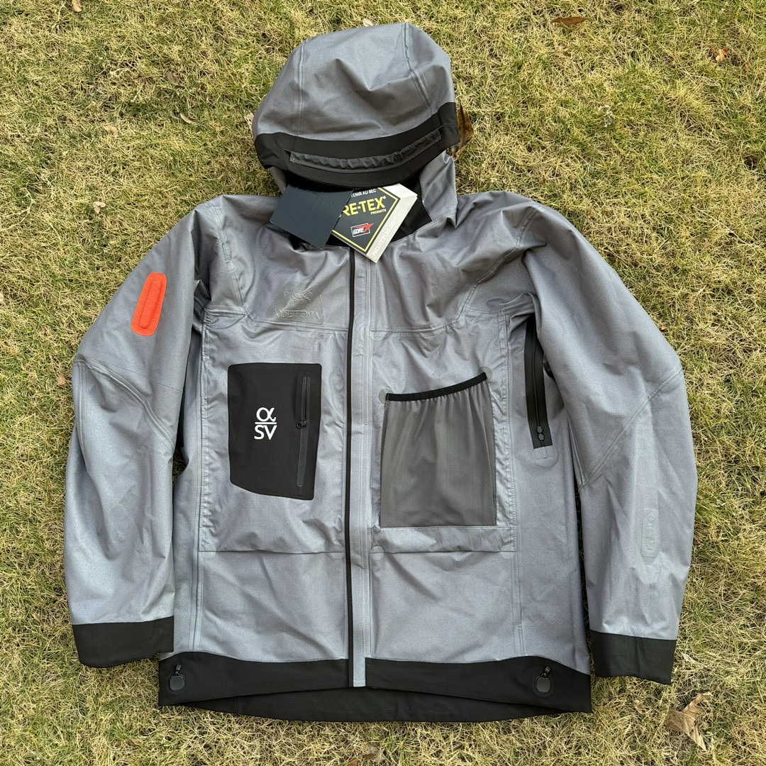 Arc'teryx Alpha Jacket 7 Gen (Black SV) - Image 7