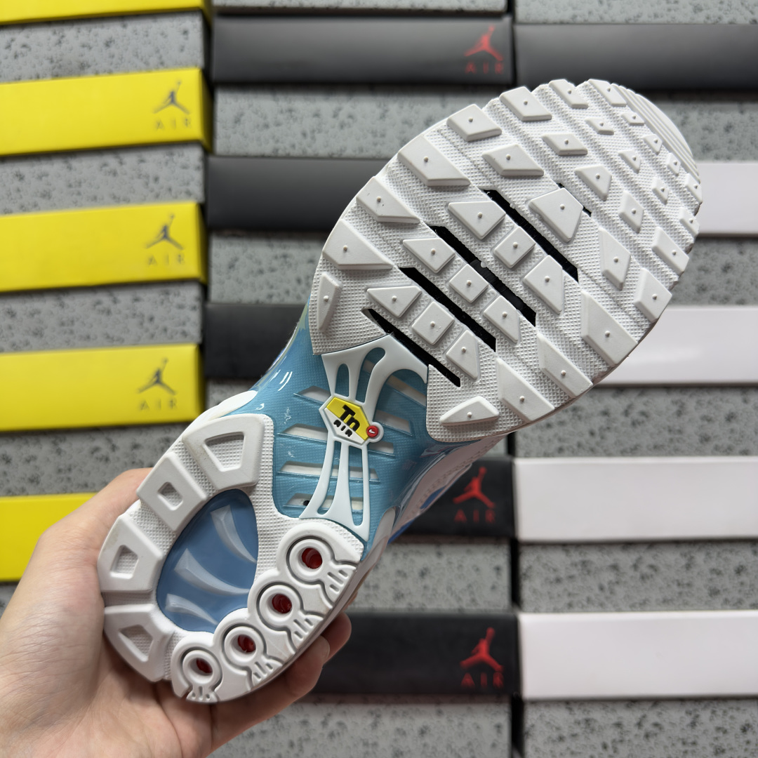 Nike Air Max Plus (Sky Blue) - Image 6
