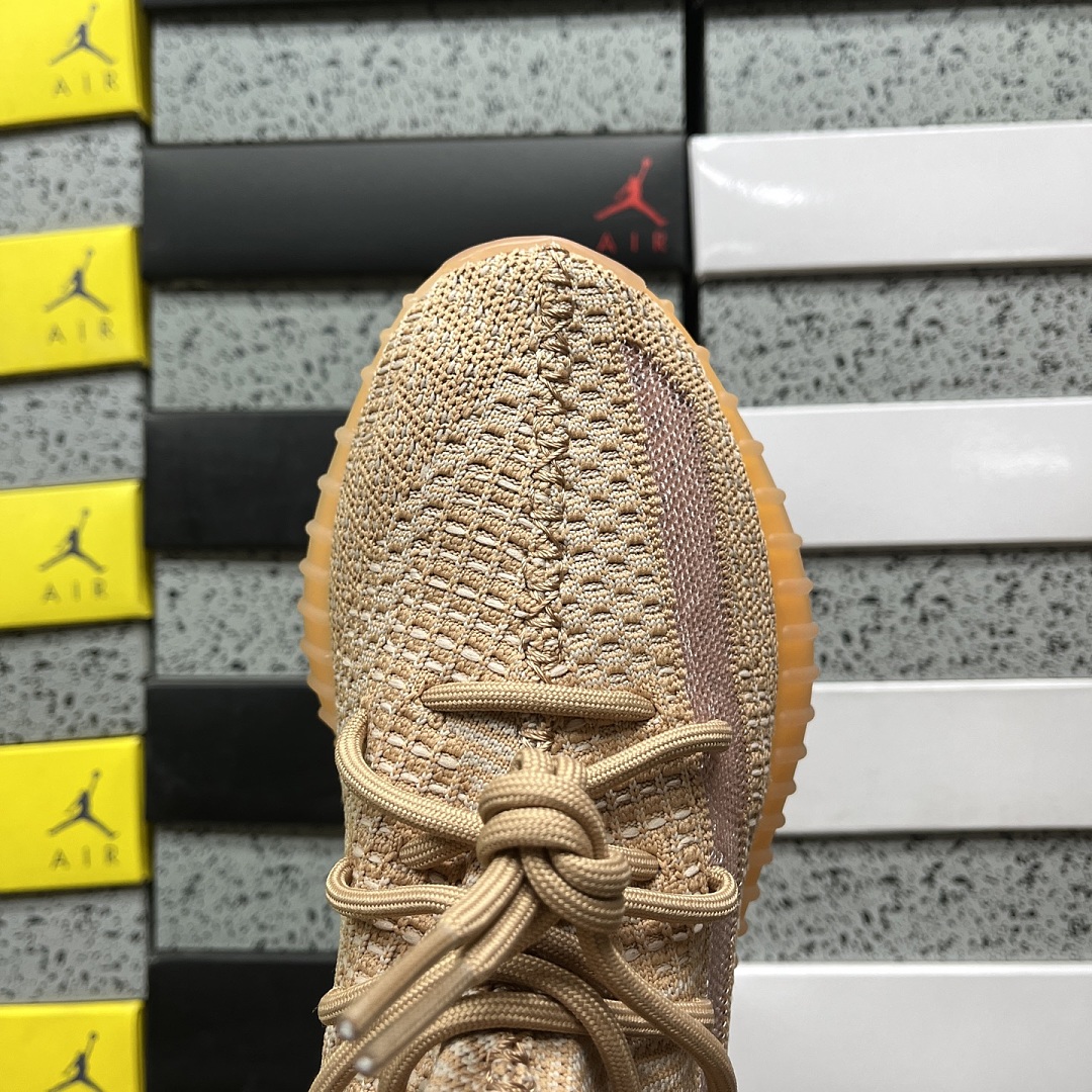 Adidas Yeezy Boost 350 V2 Clay - Image 5