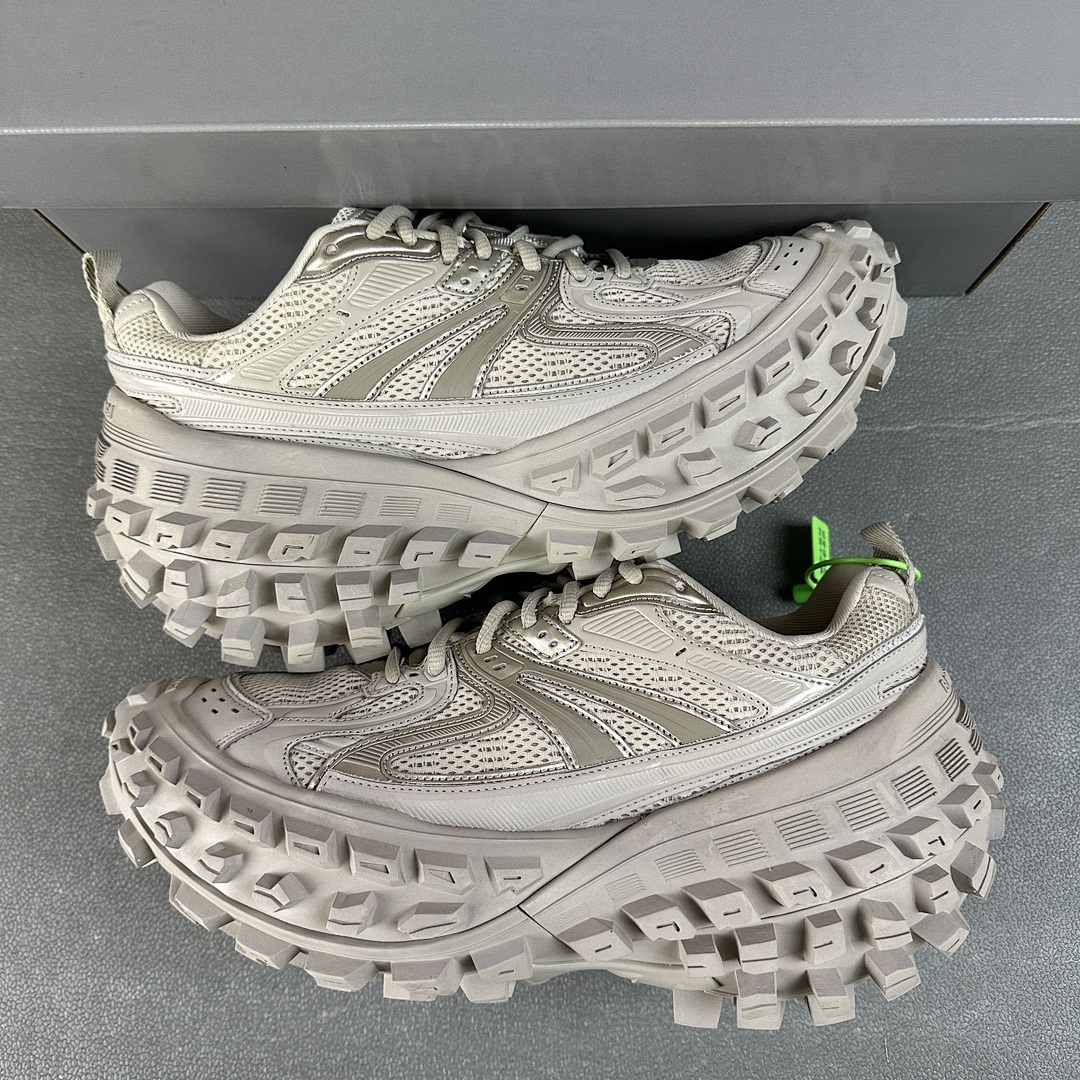 Balenciaga Defender - Image 78
