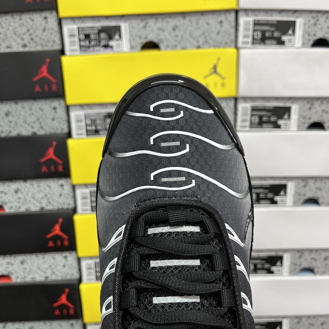 Nike Air Max Plus (Black Silver White) - Image 6