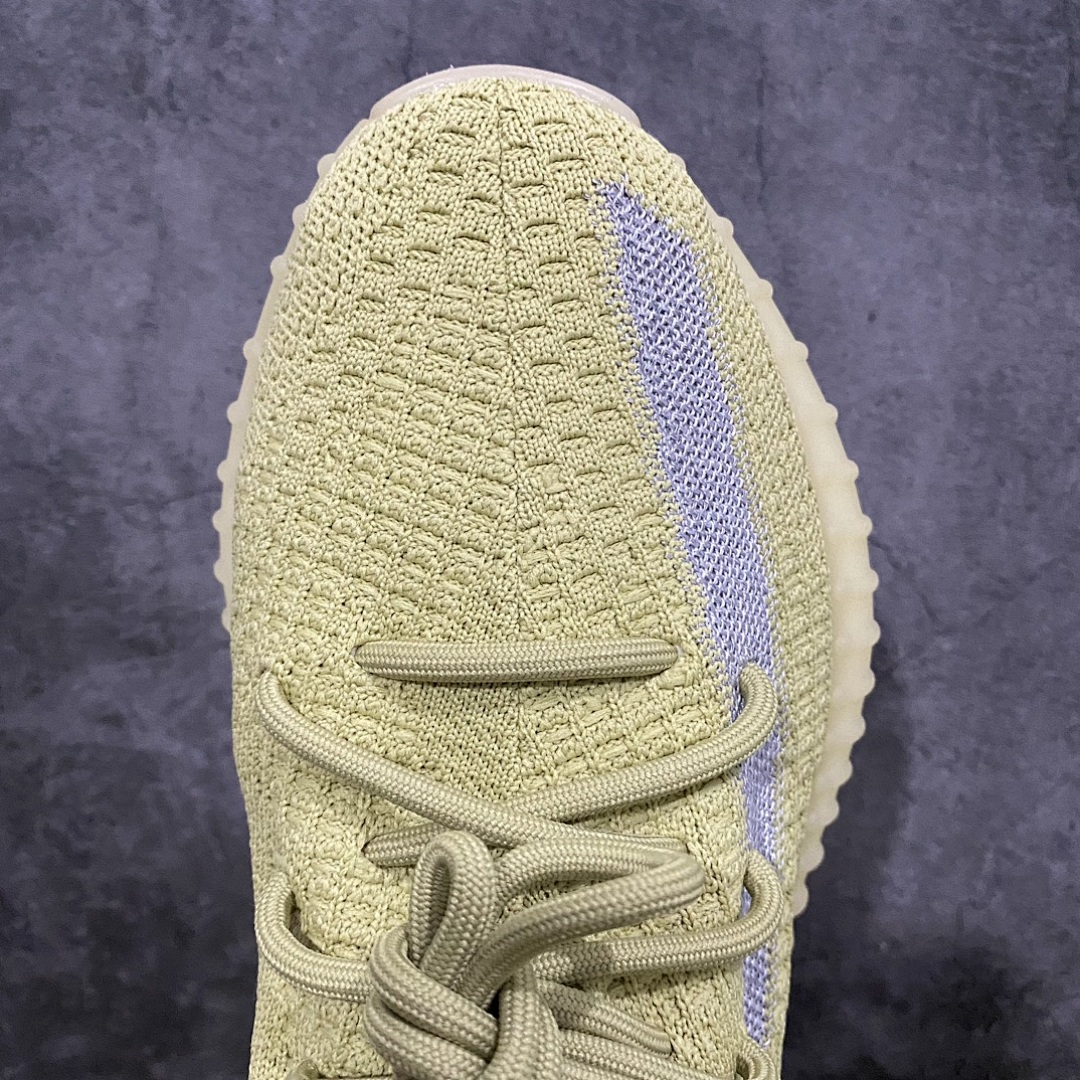 Adidas Yeezy 350 Swamp Translucent Starry - Image 6