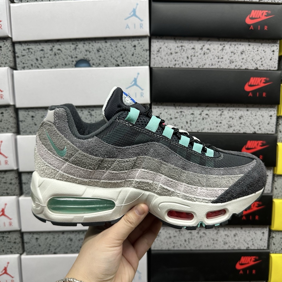 Nike Air Max 95 OG Big Bubble Greedy - Image 9