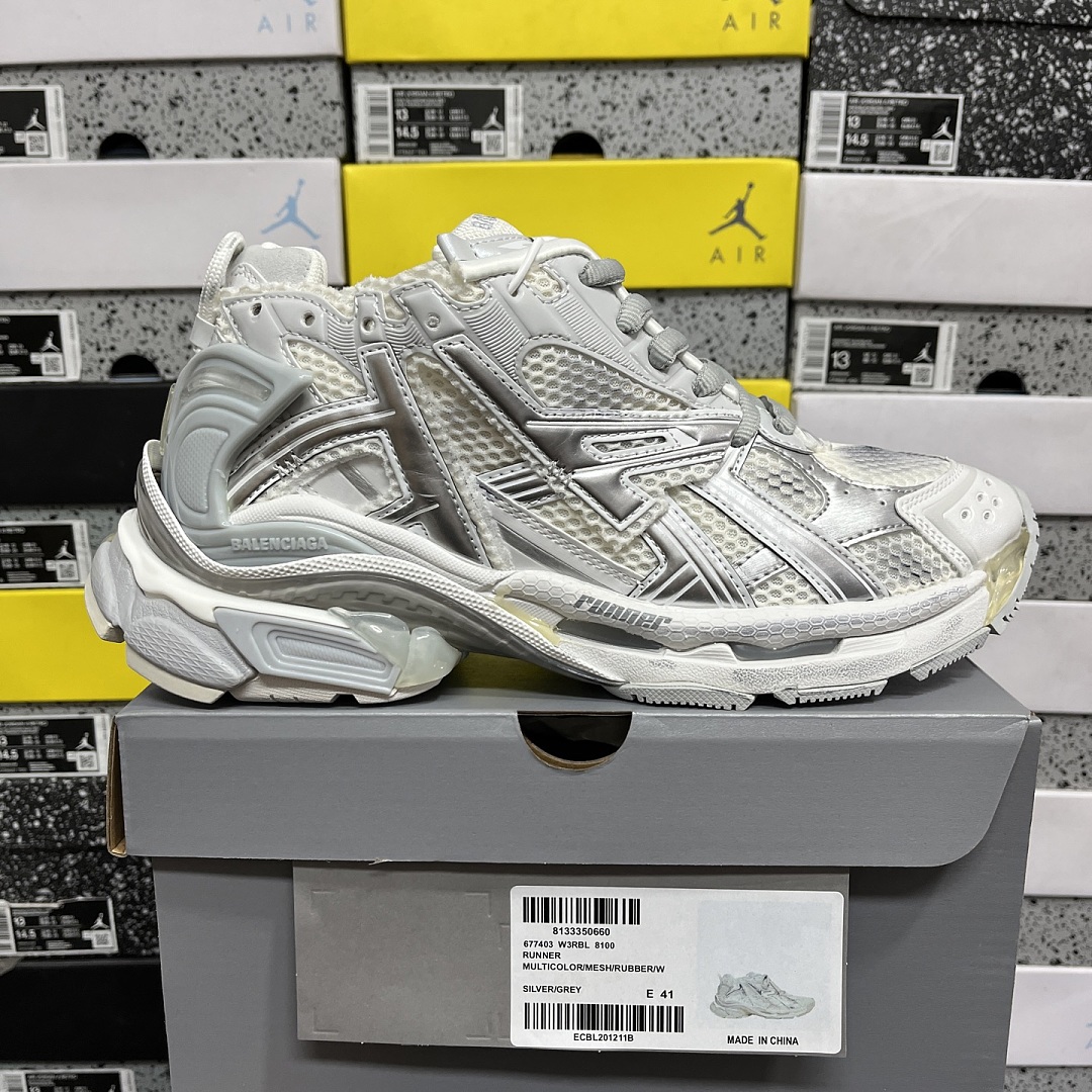 Balenciaga BLCG Runner 7.0
