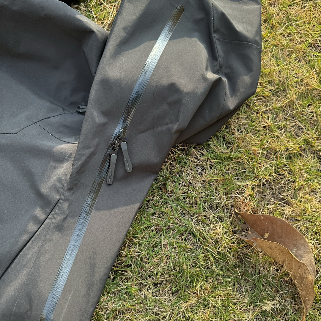 Arc'teryx Alpha Sv Jacket 6 Black Whale Gen - Image 8