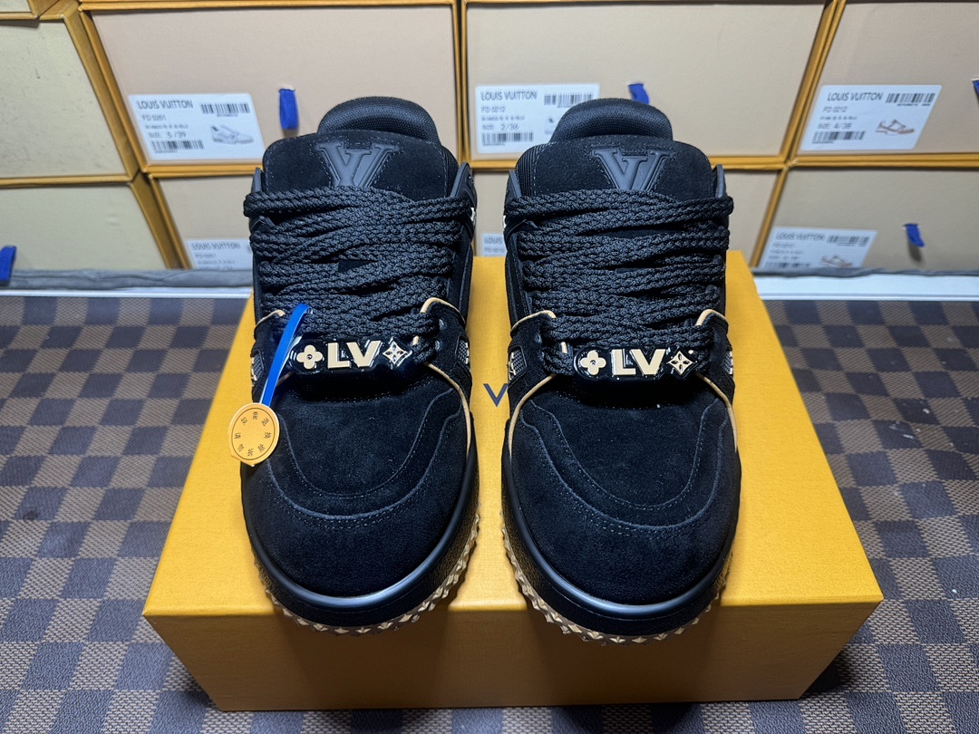 Louis Vuitton LV Trainer Maxi - Image 9
