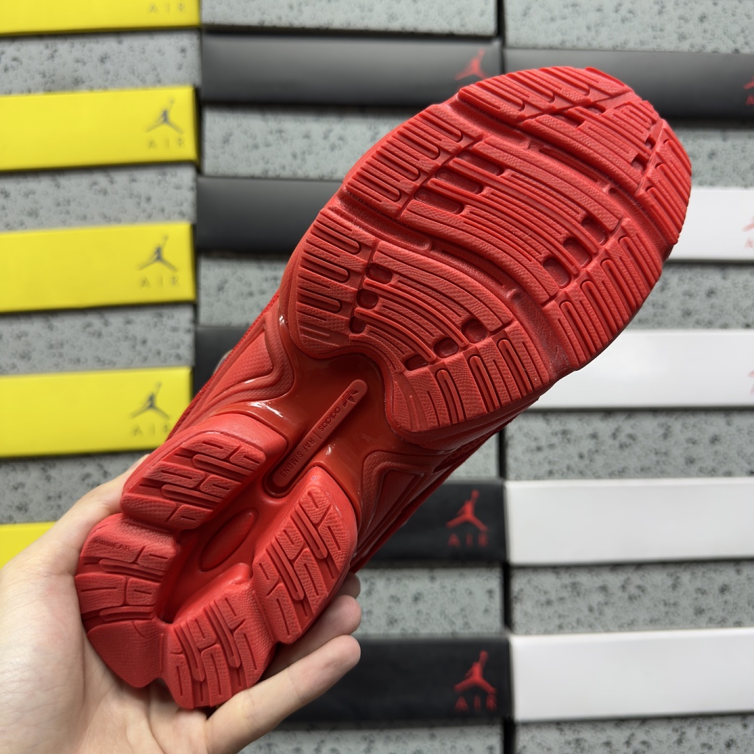 On Running Ozweego 2 Raf Simons (Red) - Image 8