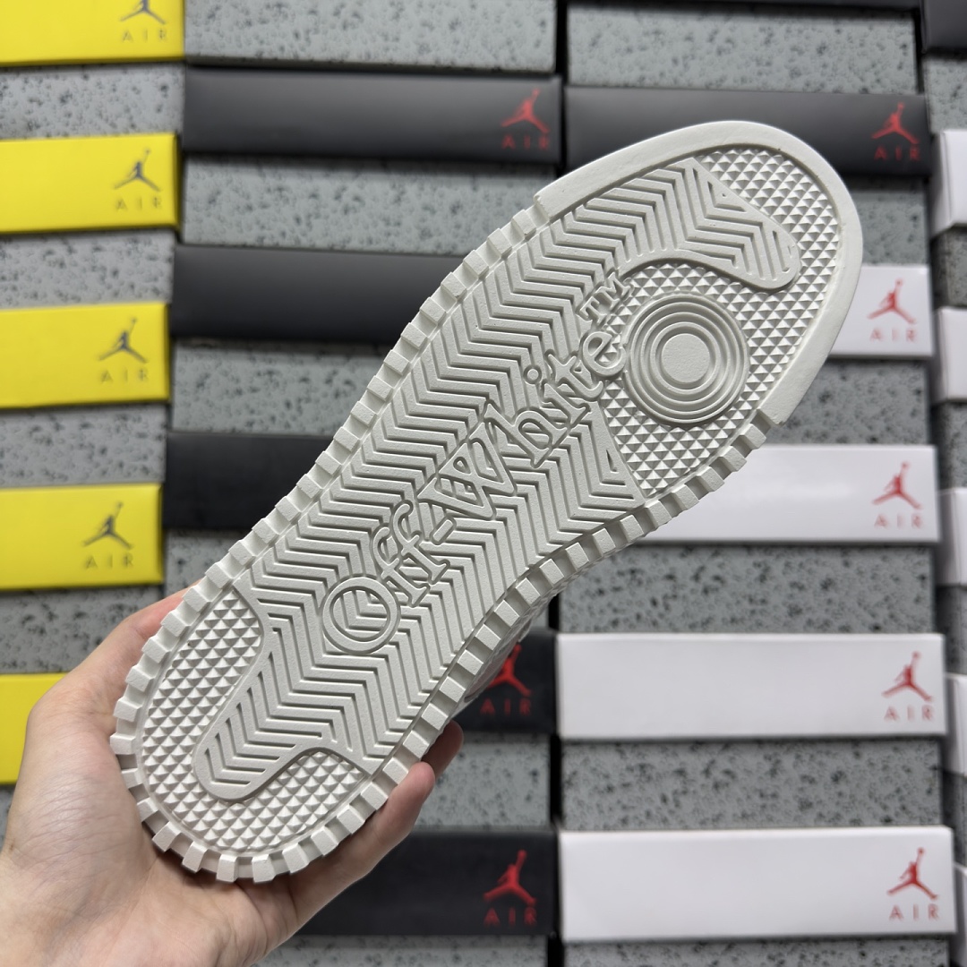 Off-White 3.0 Off Court Low - Image 7