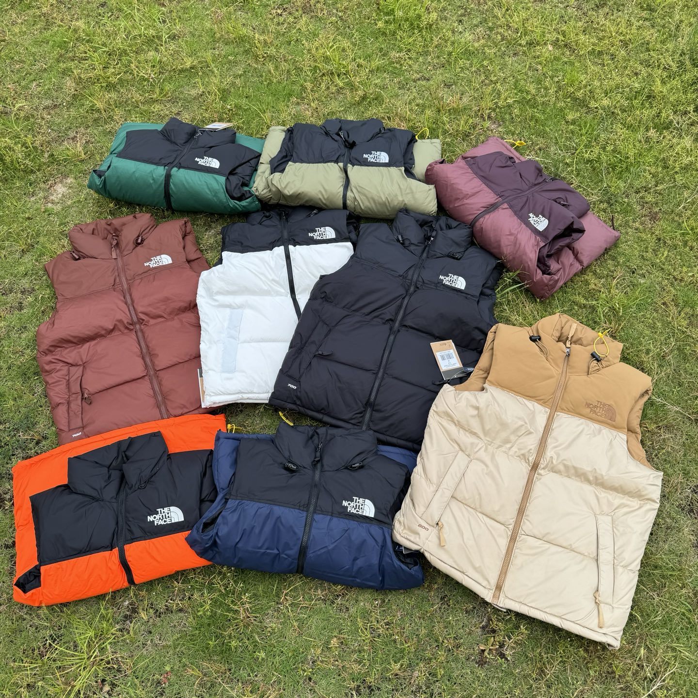 The North Face TNF 1996 Retro Nuptse Vest - Image 111