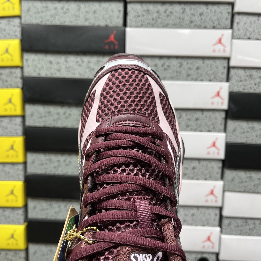 ASICS Gel-Cumulus 16 Burgundy (Pink) - Image 3