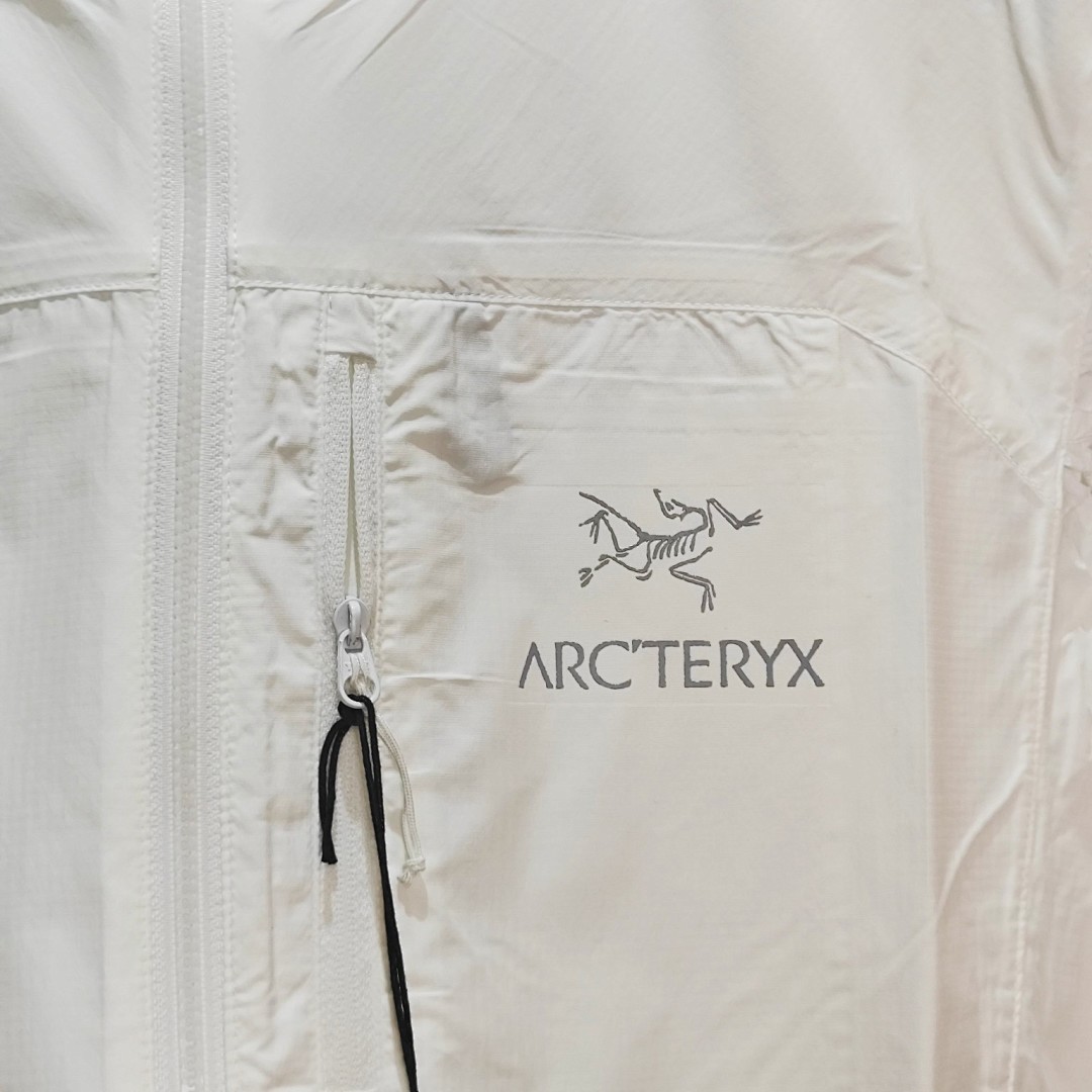Arc'teryx Squamish Hoodie - Image 53
