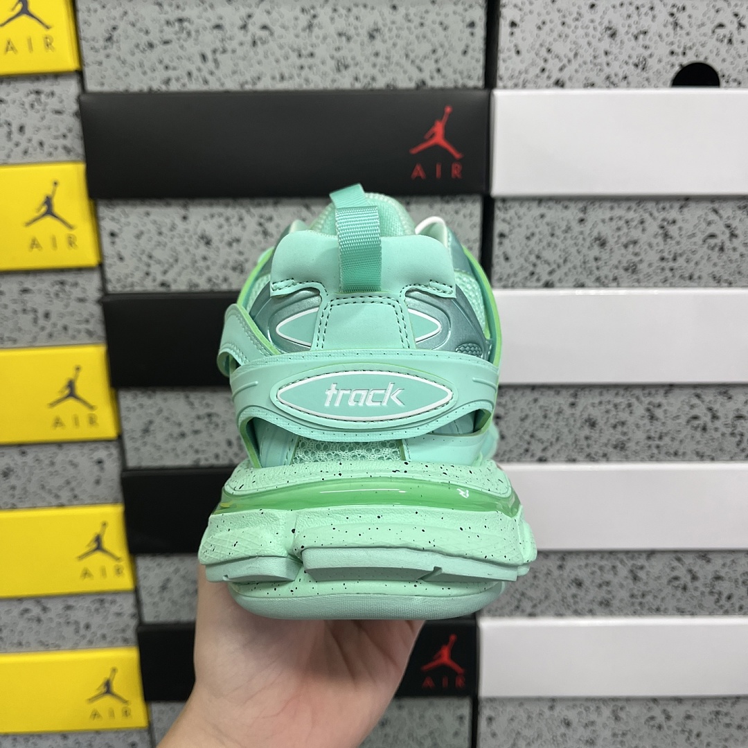 Balenciaga Track - Image 4