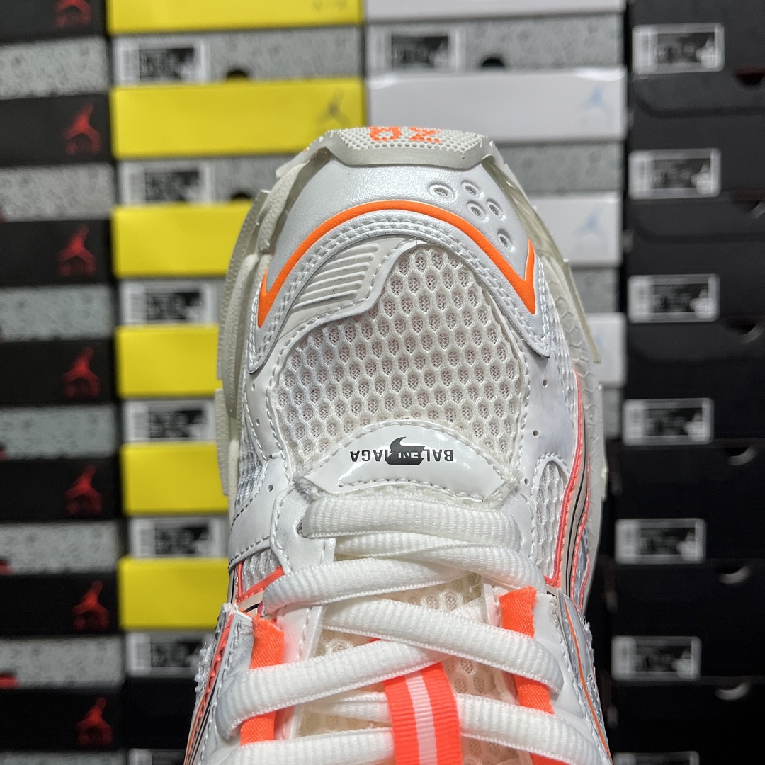 Balenciaga Runner/7.5 - Image 118