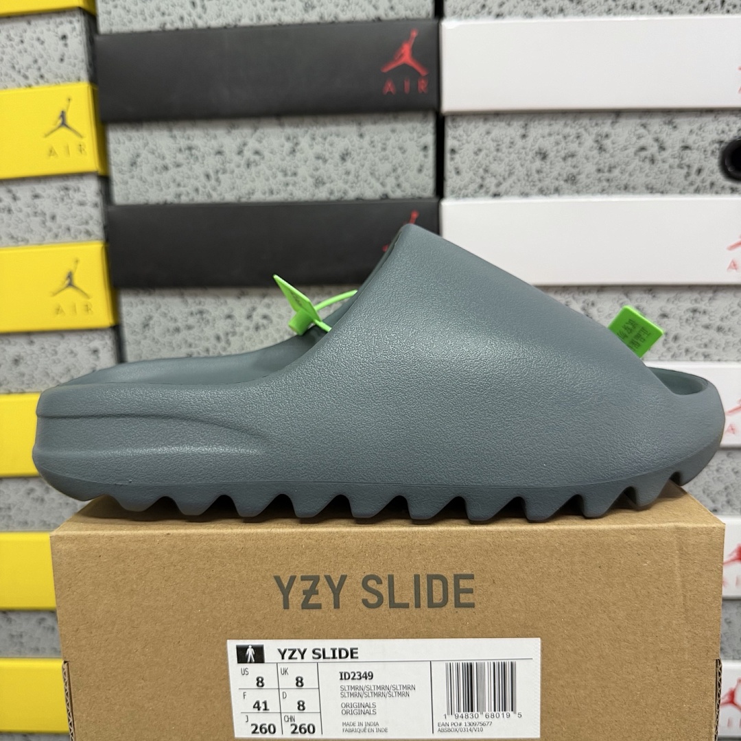 Adidas Slide/Foam Runner - Image 105