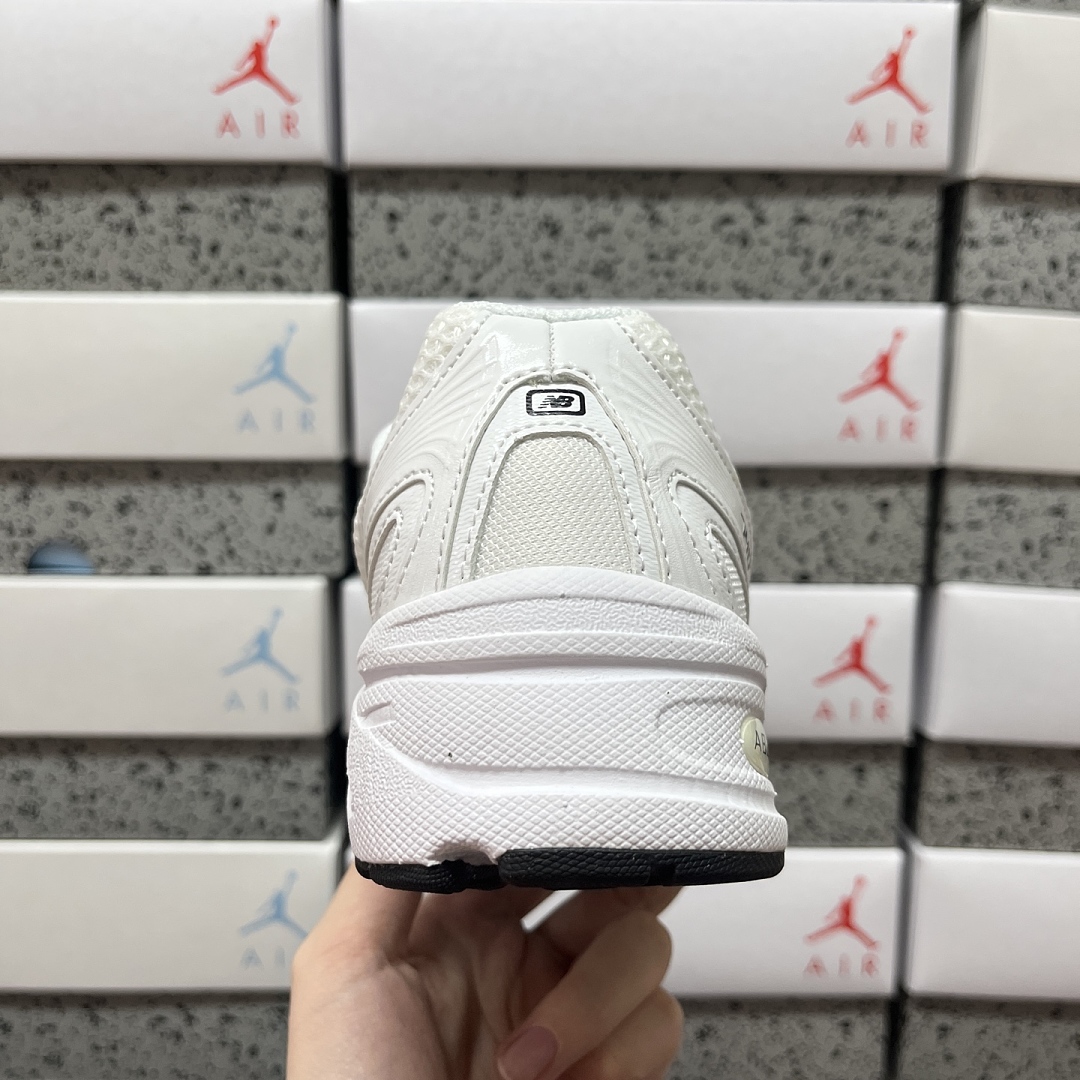 New Balance 740 (Triple White) - Image 4