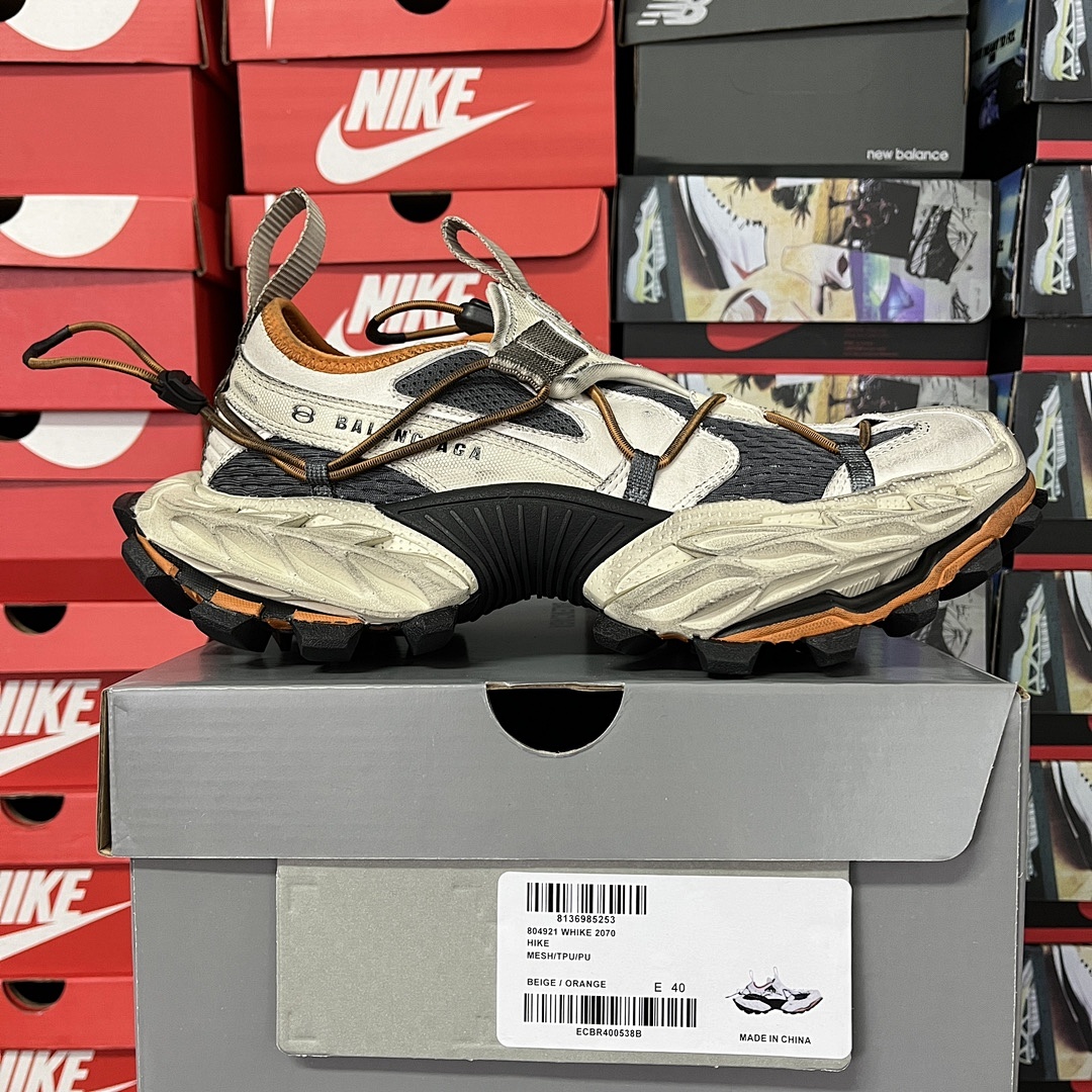 Balenciaga Hike 15 Gen - Image 2