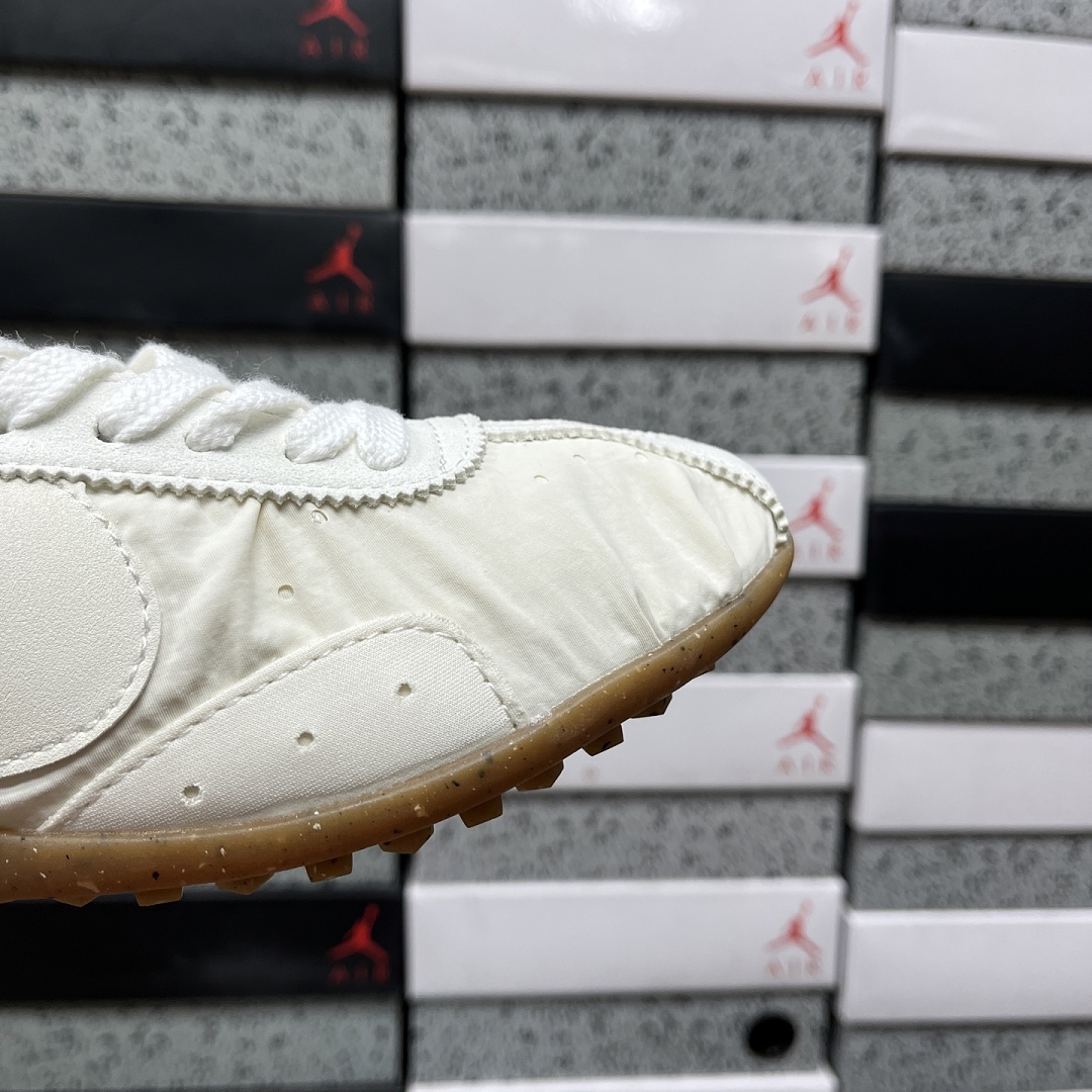 Nike Moon Shoe - Image 10