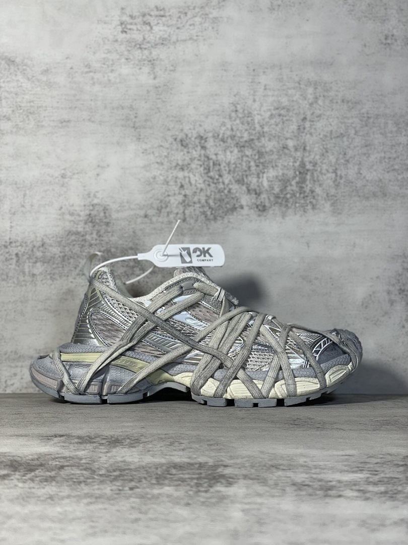 Balenciaga 3XL Extreme Lace - Image 47