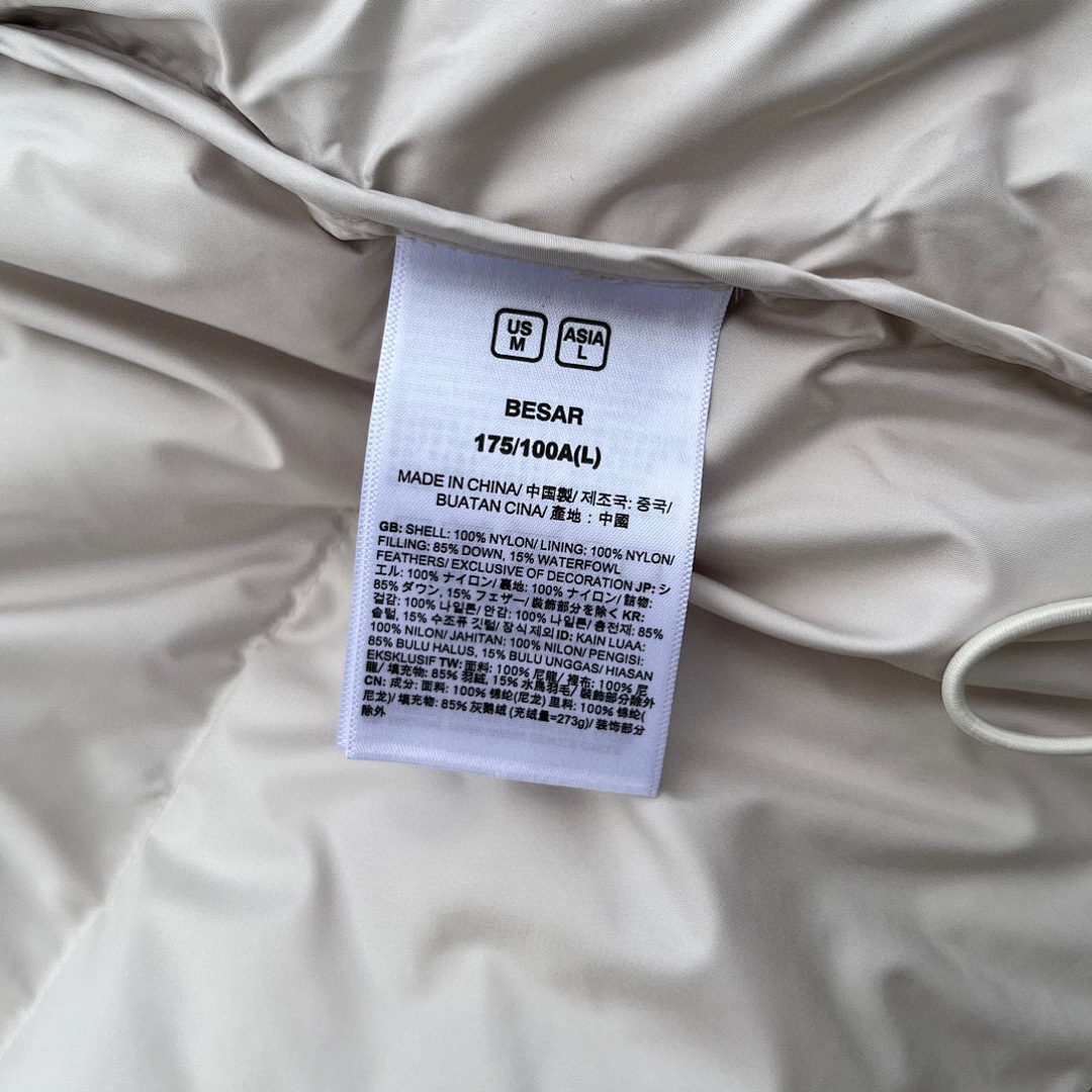 The North Face TNF 1996 Retro Nuptse 700 Fill Packable Jacket - Image 46