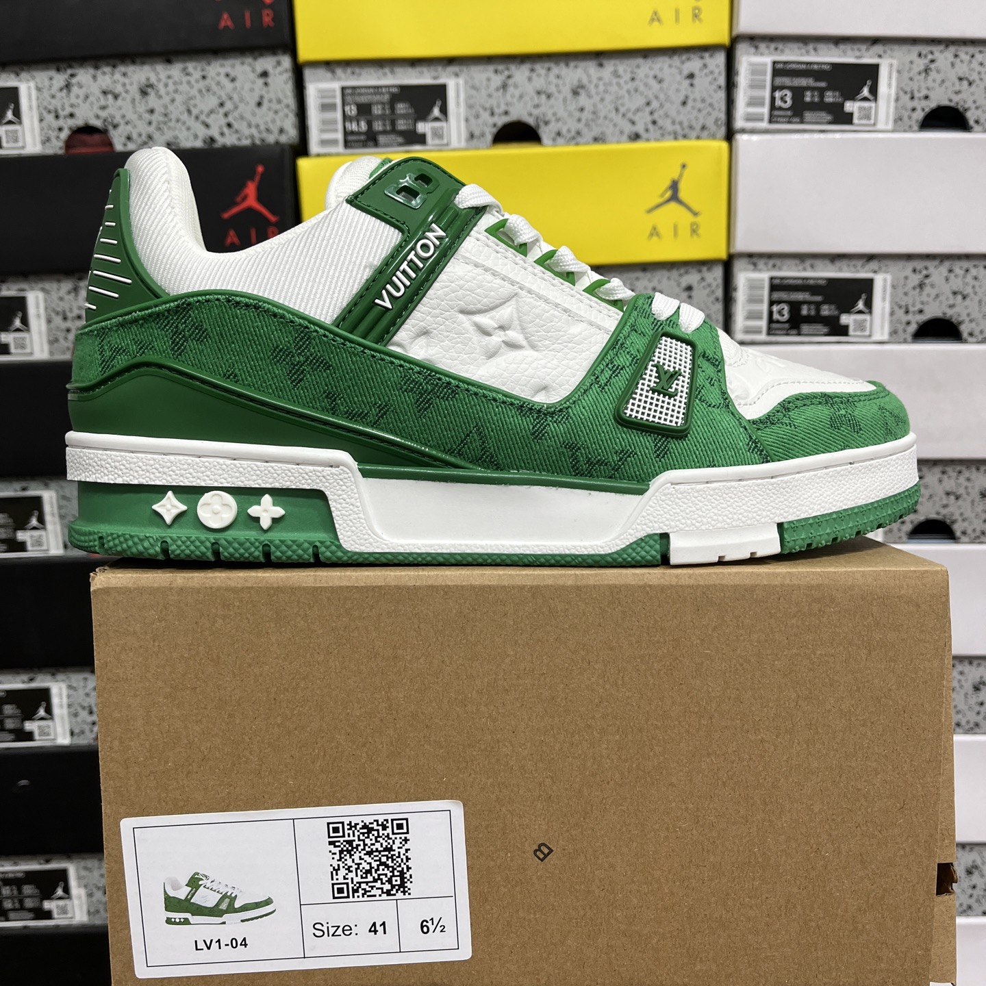 Louis Vuitton Trainer 1-04 - Image 10