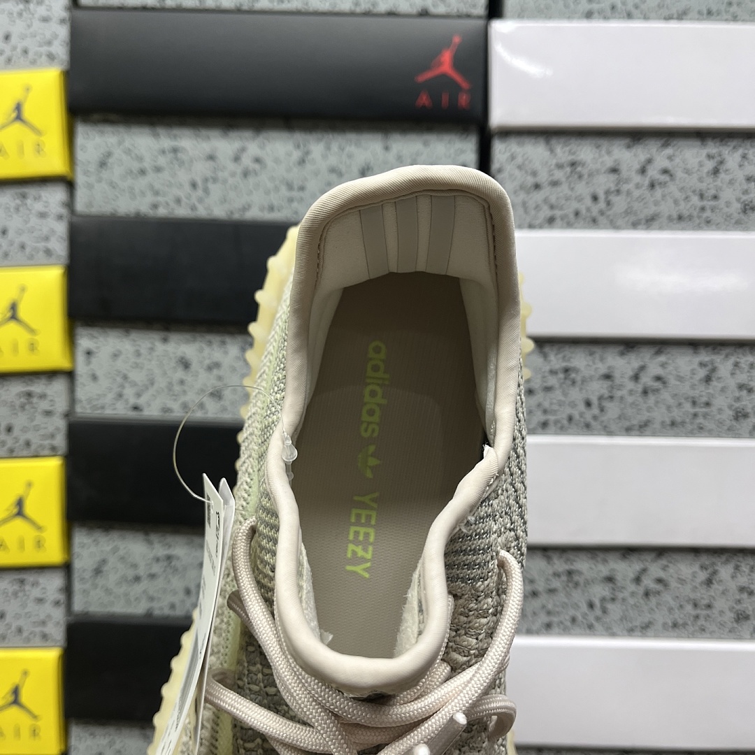 Adidas Yeezy Boost 350 V2 Citrin - Image 9