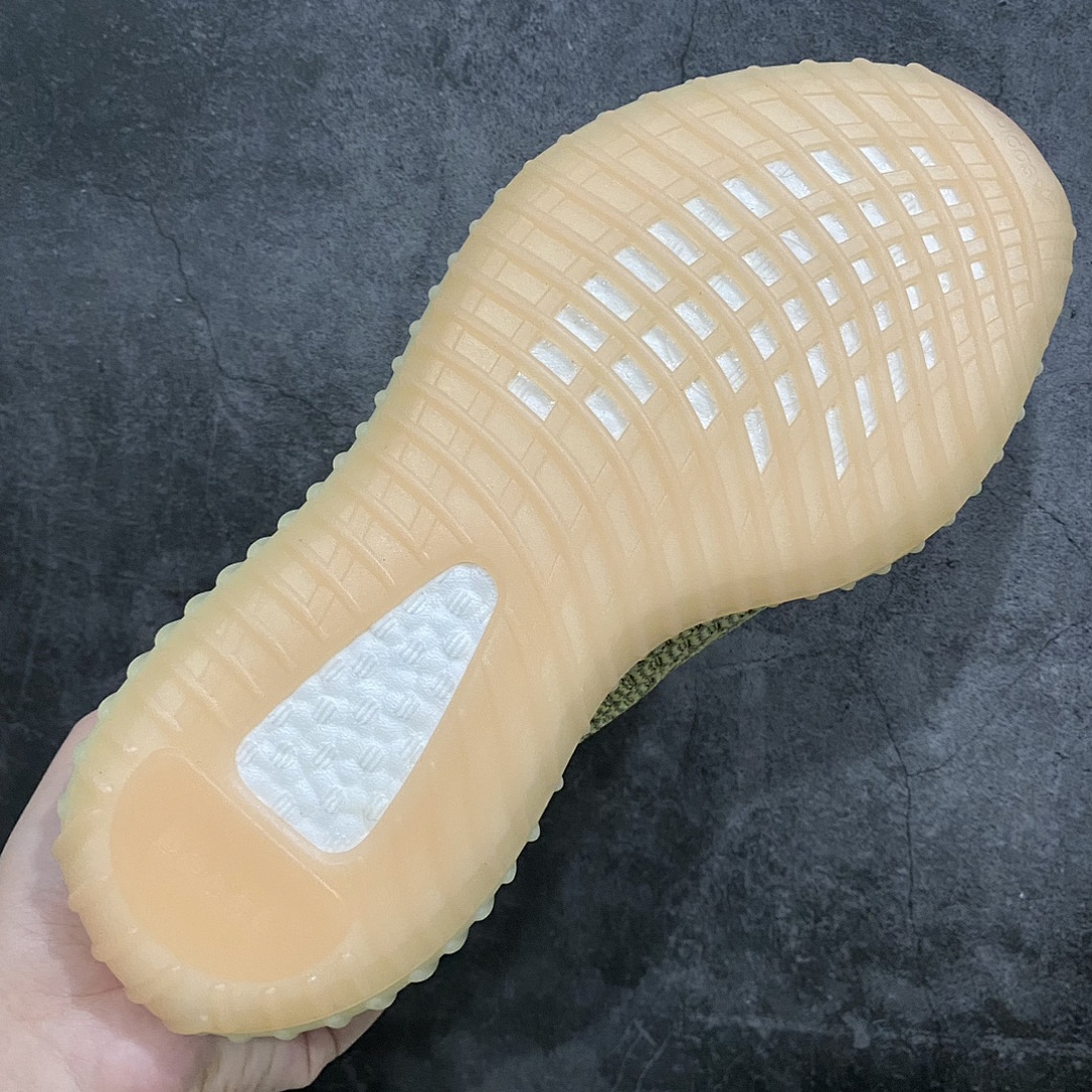 Adidas Yeezy 350 Dirty Yellow Starry - Image 2