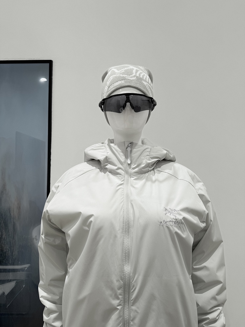 Arc'teryx Atom Hoody 1.0 - Image 5
