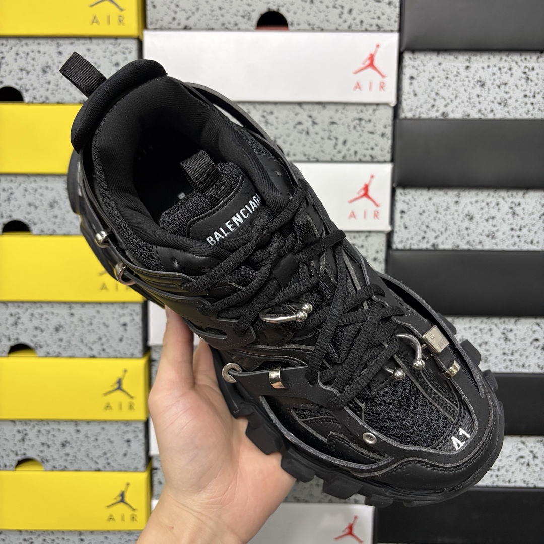 Balenciaga Track - Image 12
