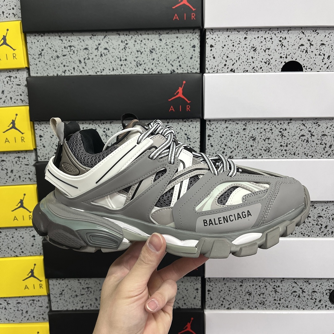 Balenciaga Track - Image 5