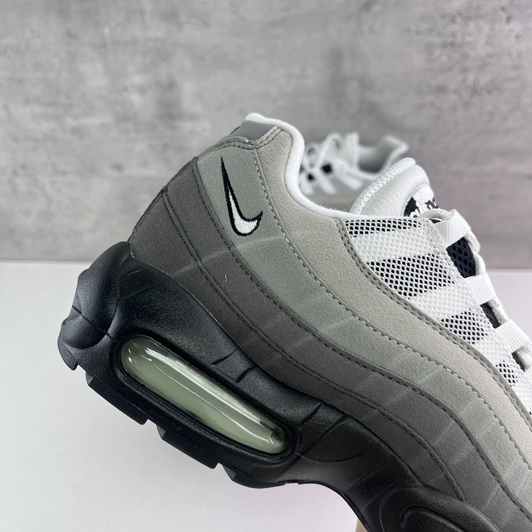 Nike Air Max 95 OG Black Anthracite - Image 8