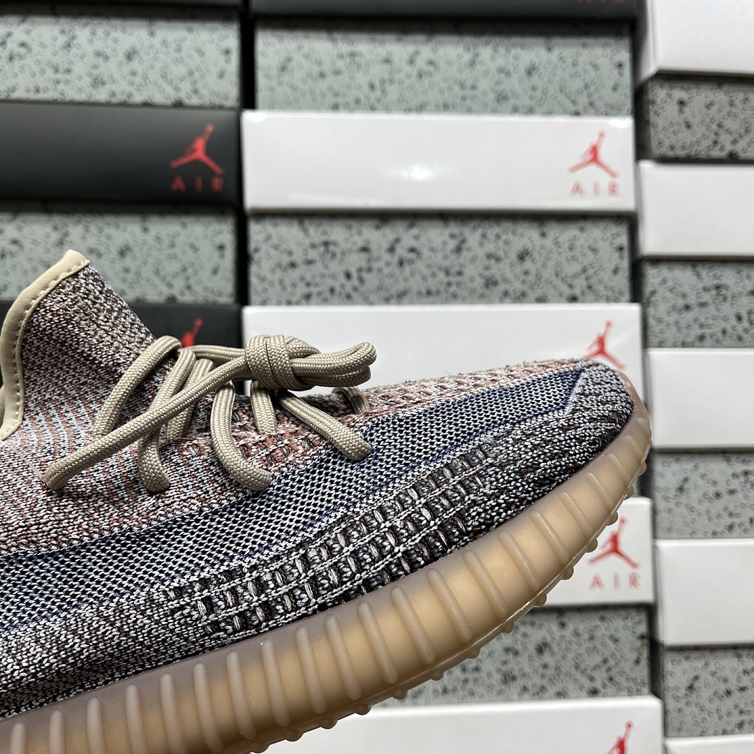 Adidas Yeezy Boost 350 V2 Fade - Image 3
