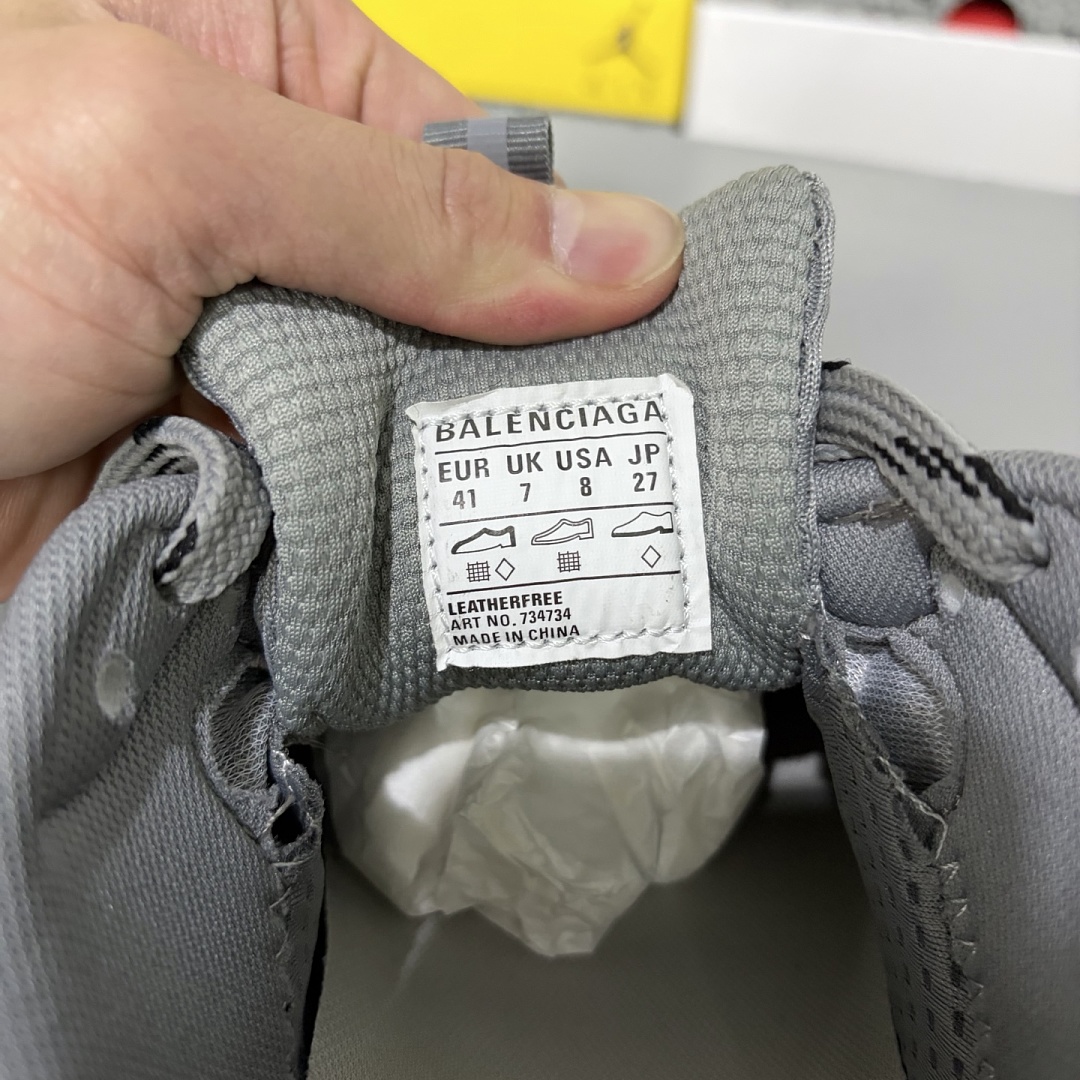 Balenciaga BLCG 3XL 0235 - Image 12