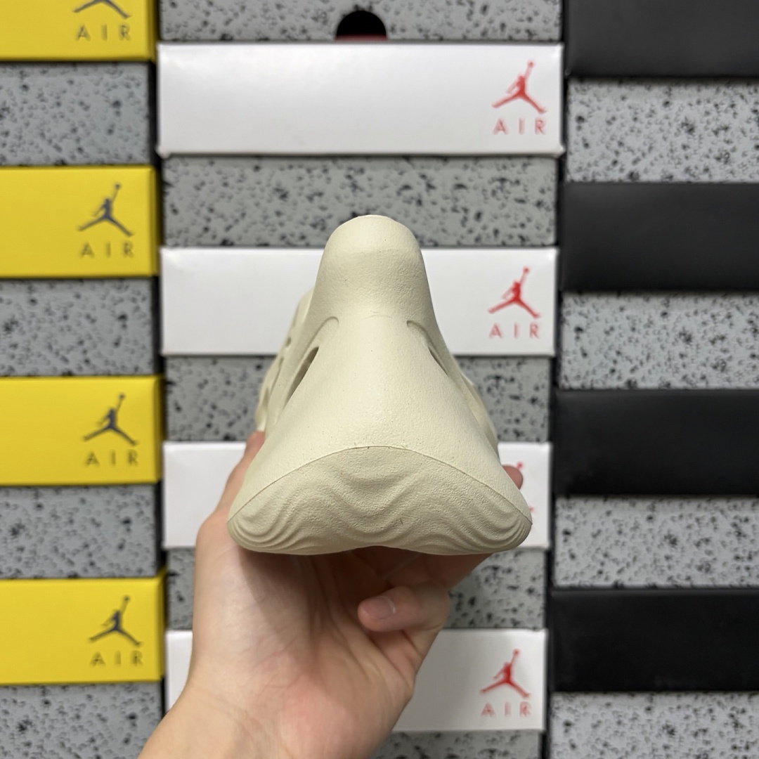 Adidas Yeezy Foam RNNR Sand Clogs - Image 7
