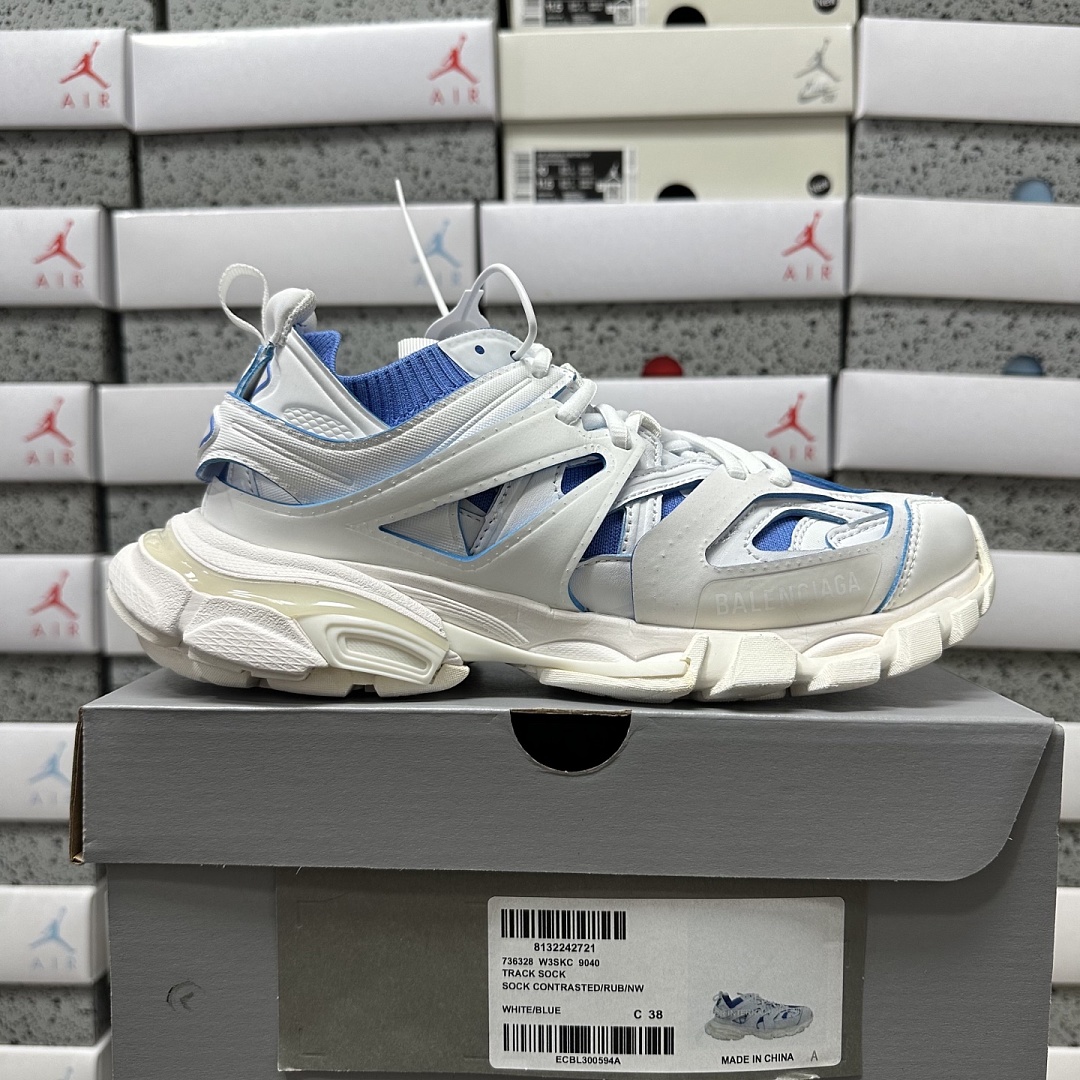 Balenciaga Track - Image 30