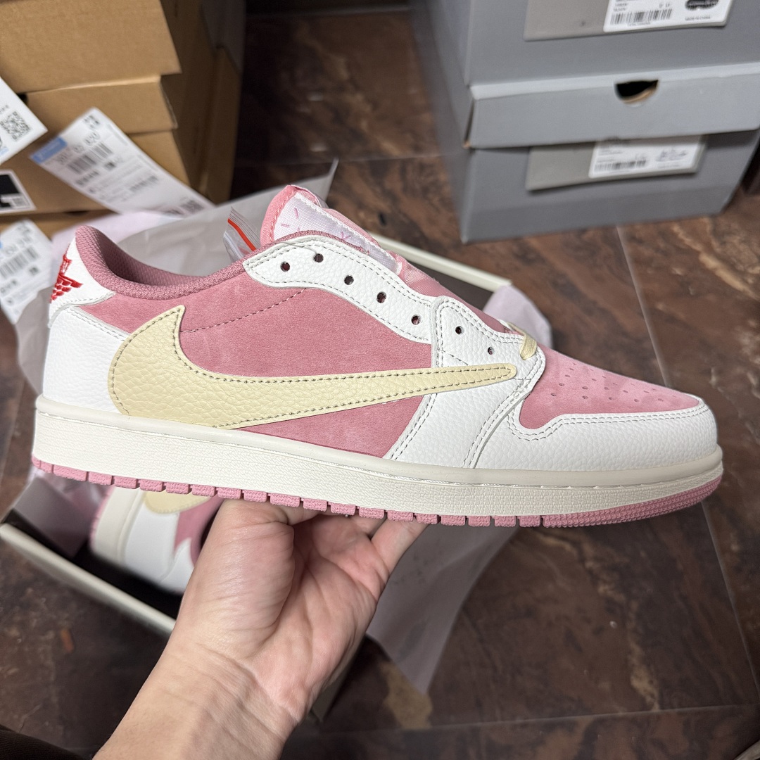 Nike Travis Scott X Air Jordan 1 Low "Shy (Pink")