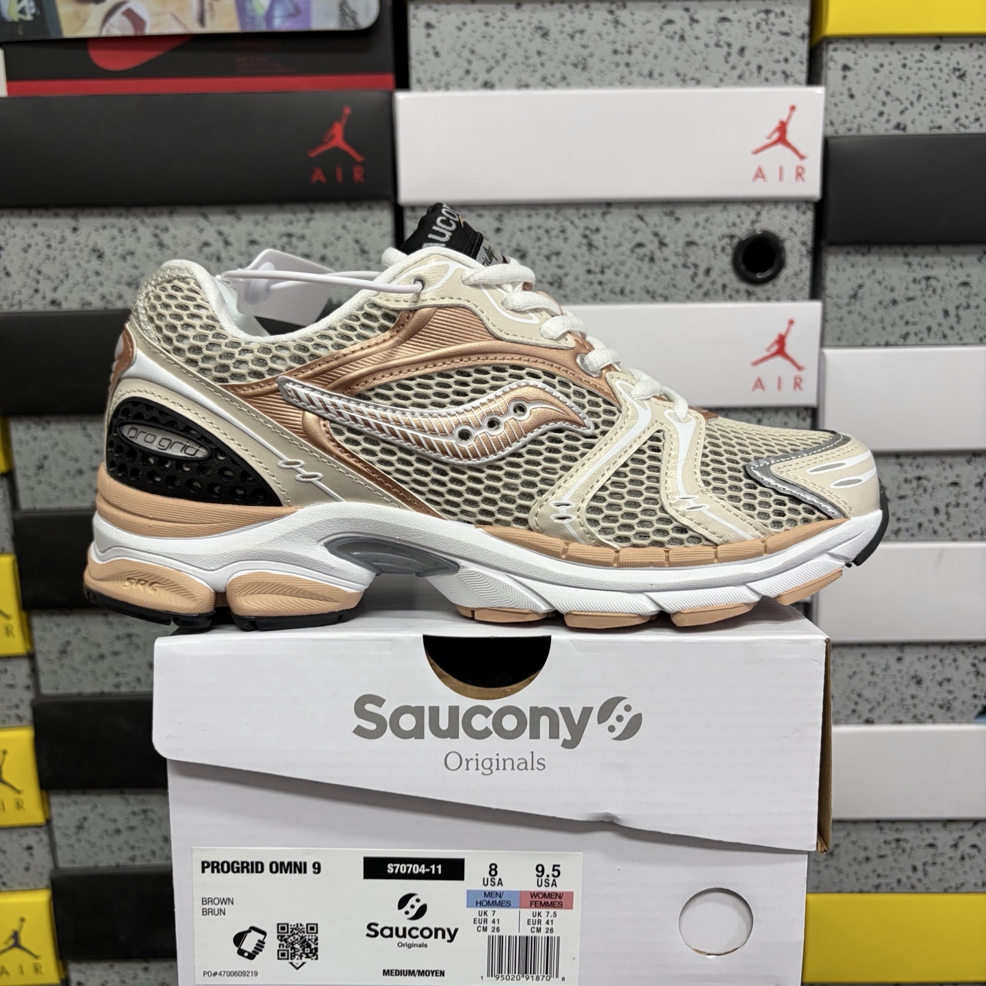 Sony ProGrid Triumph 4 (Cream Tan) - Image 11