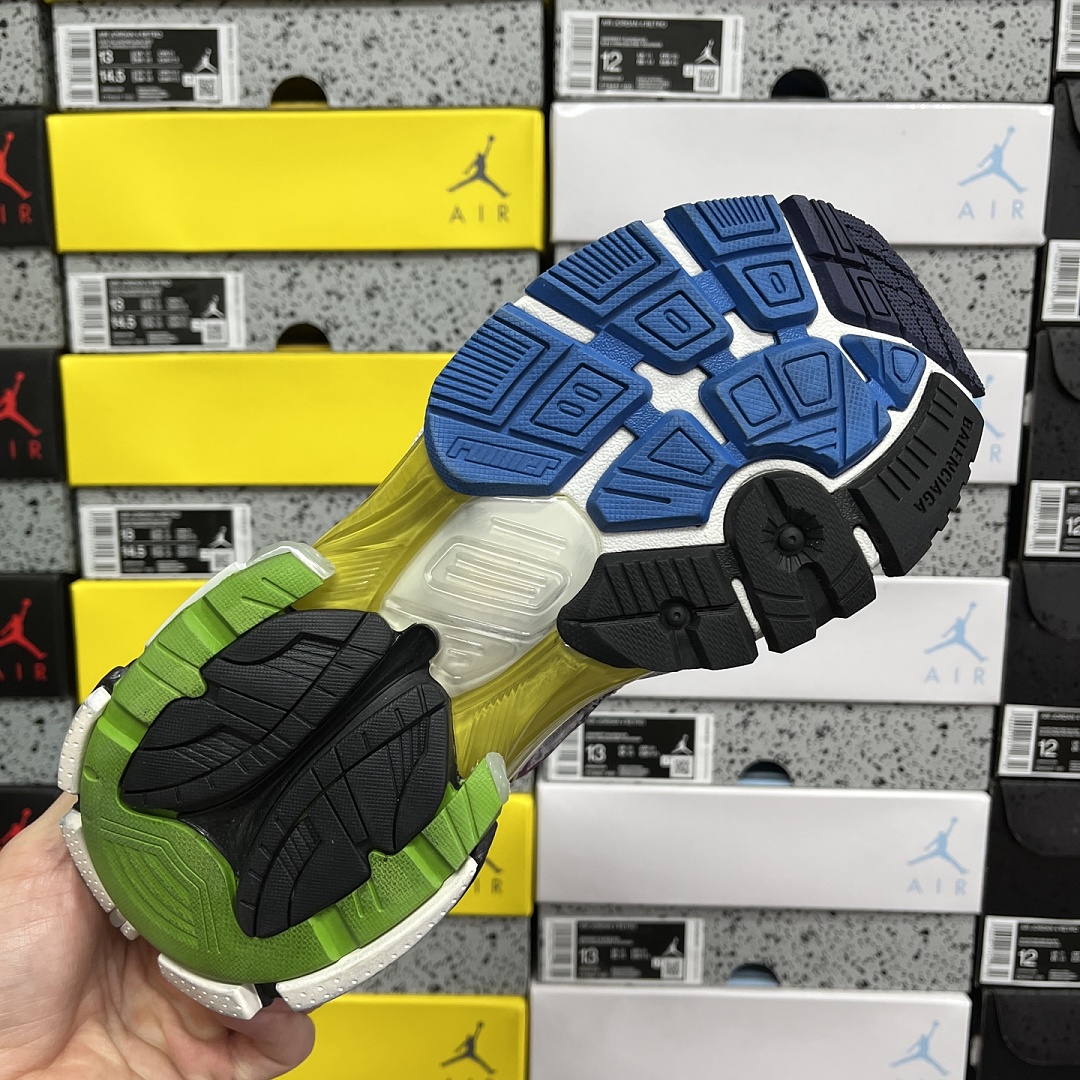 Balenciaga BLCG Runner 7 Gen - Image 5