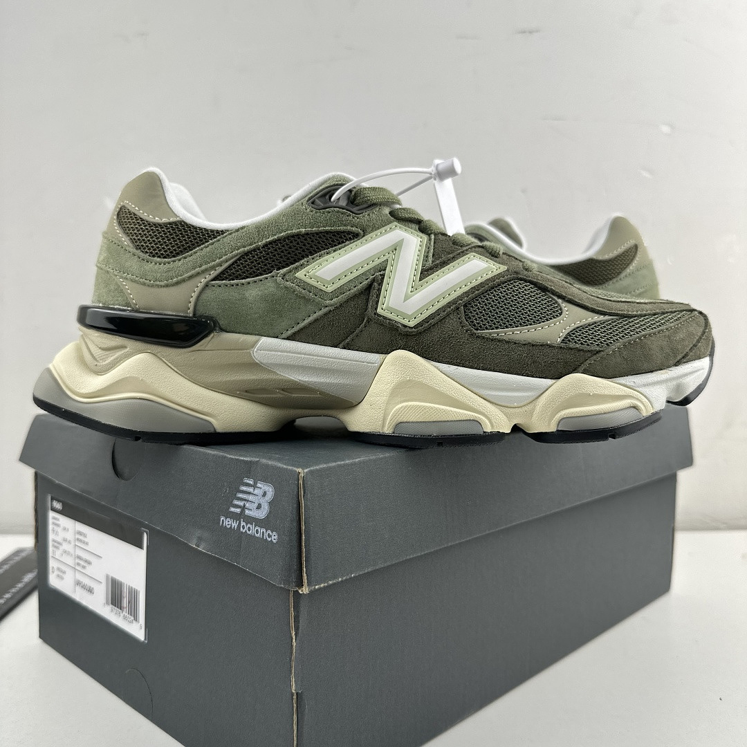 New Balance 9060