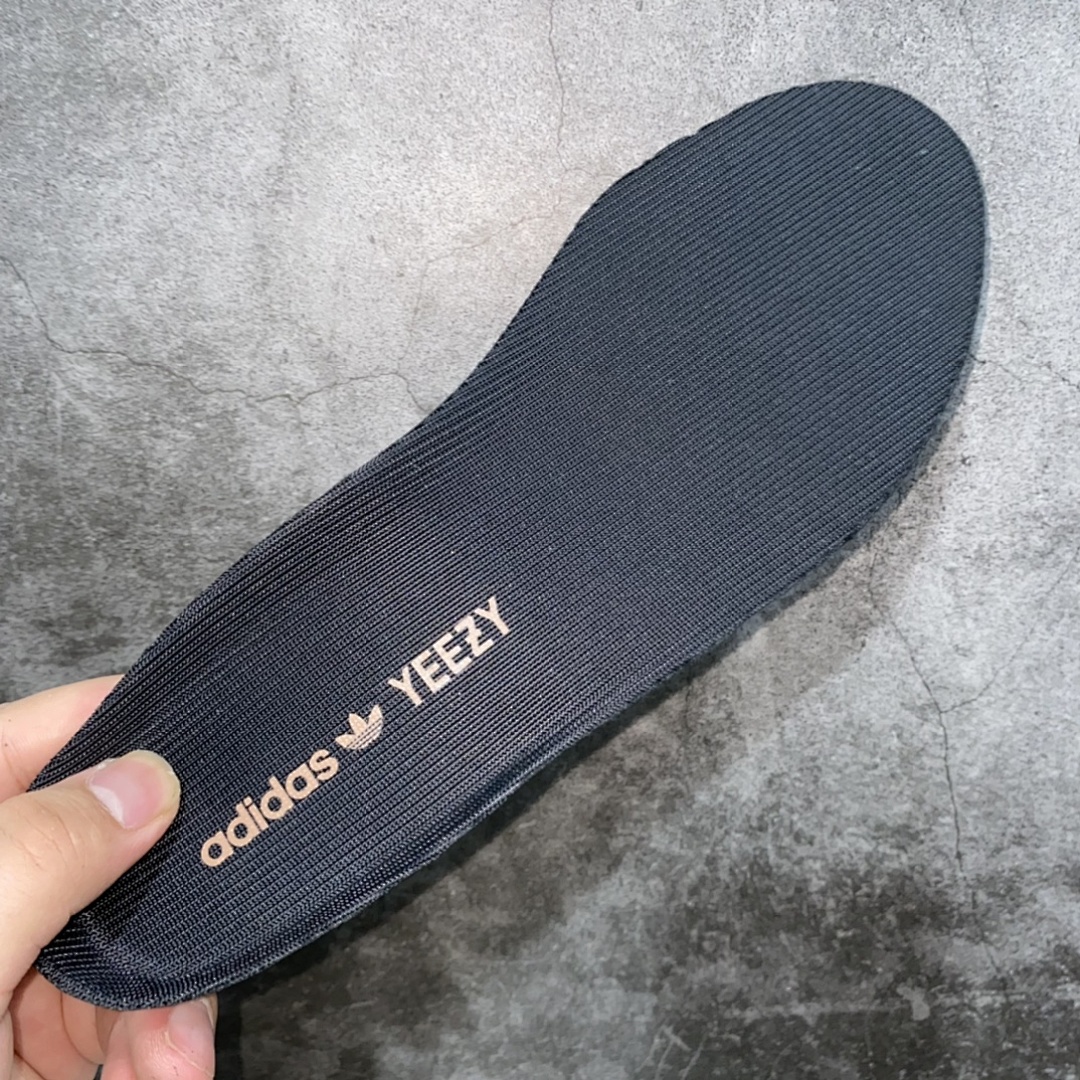 Adidas Yeezy 350 - Image 15