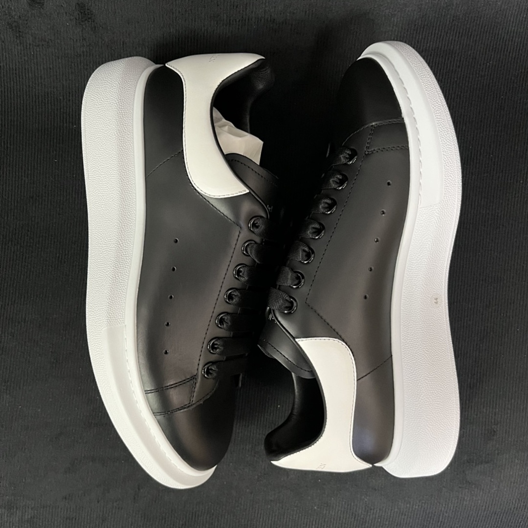 Alexander McQueen Alexander McQueen - Image 3