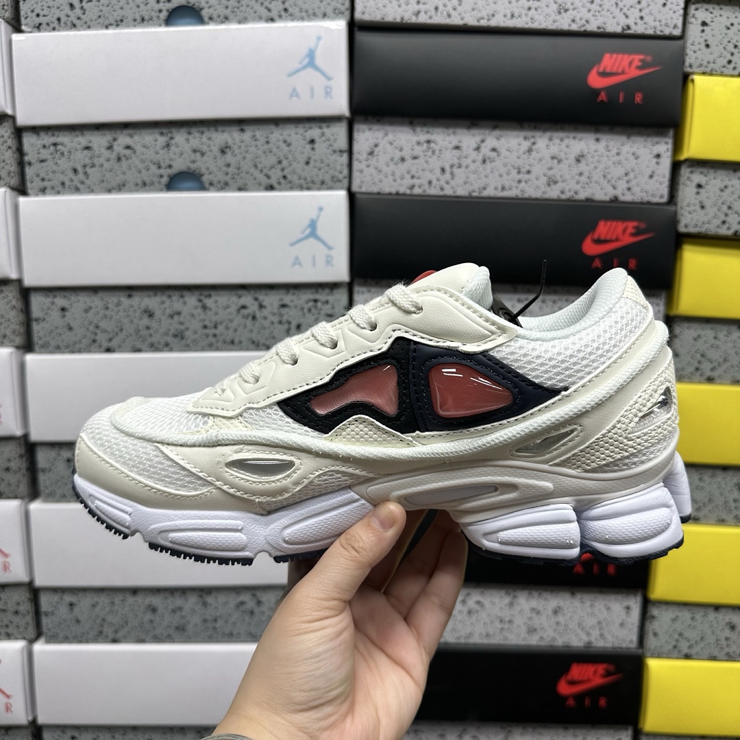 On Running Ozweego 2 Raf Simons Chalk (White) - Image 2
