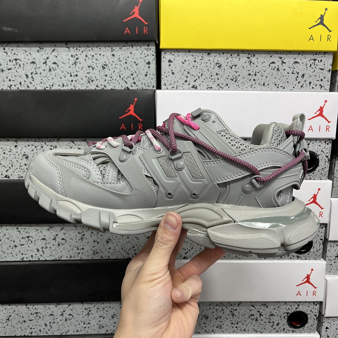 Balenciaga Track 1013 - Image 4