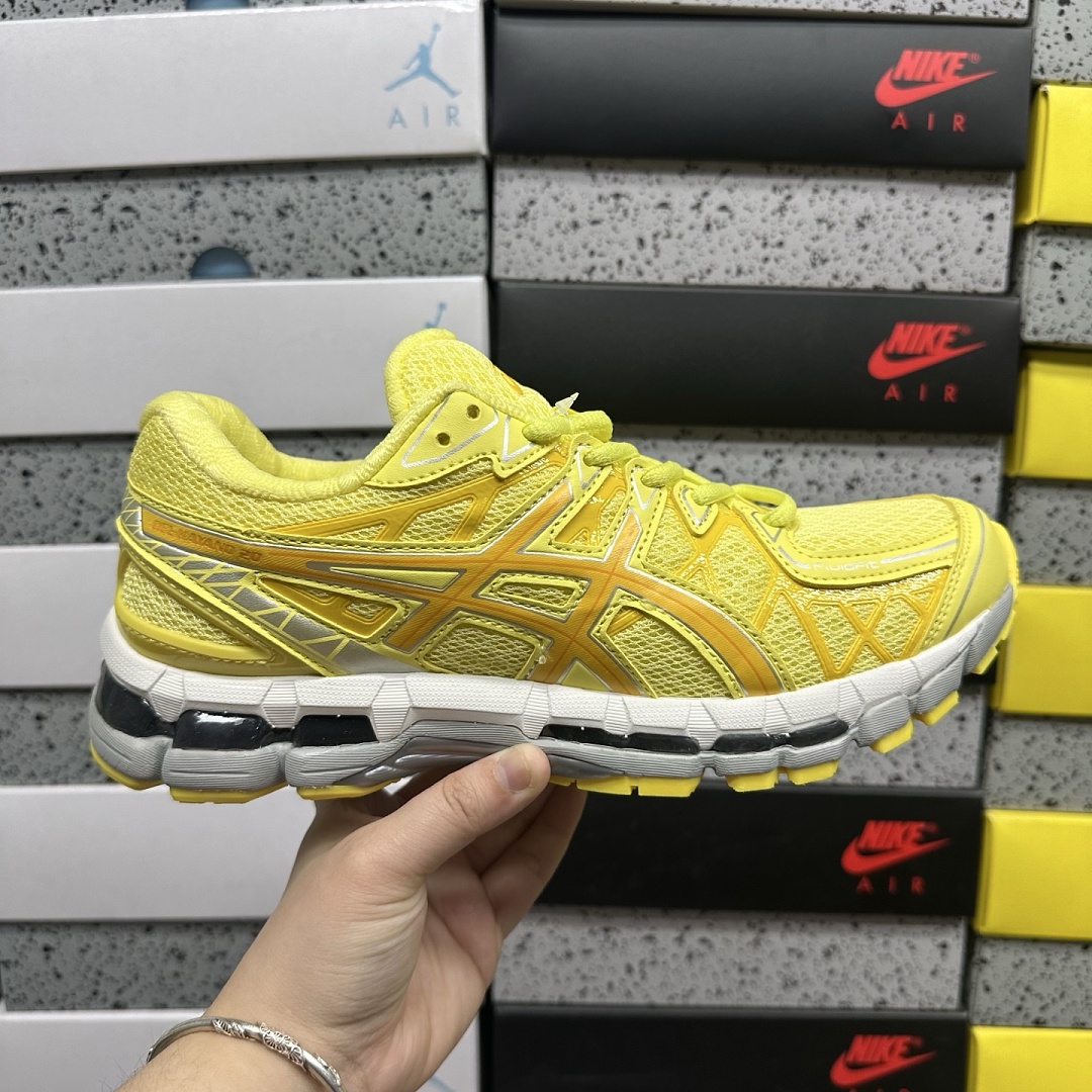 ASICS Gel-Kayano 20 Banana Cream Chrome (Yellow) - Image 2