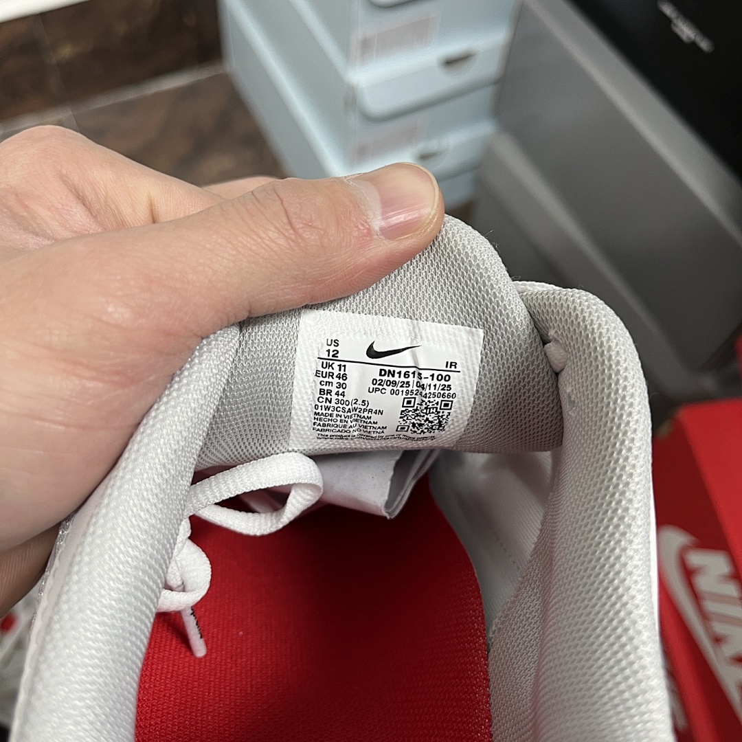 Nike Shox Ride 2 Supreme (White) - Image 2